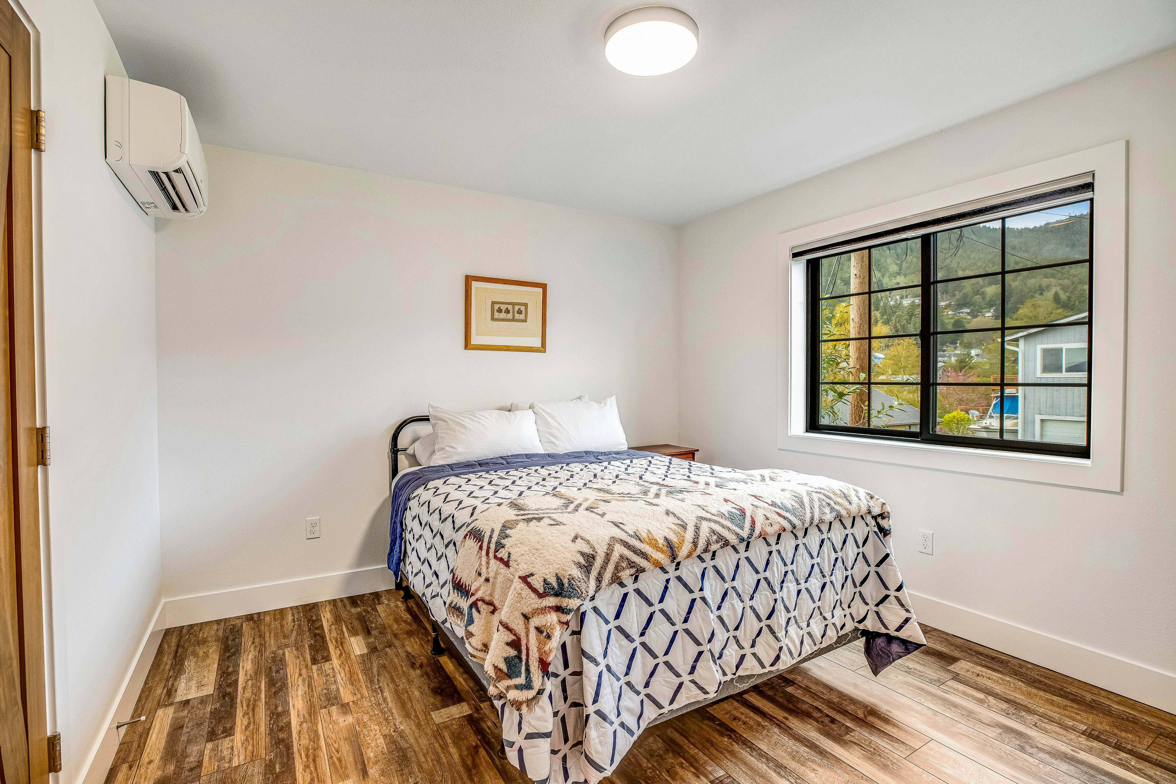 Dungeness Suite 2 BD Garibaldi, OR Vacation Rental Vacasa