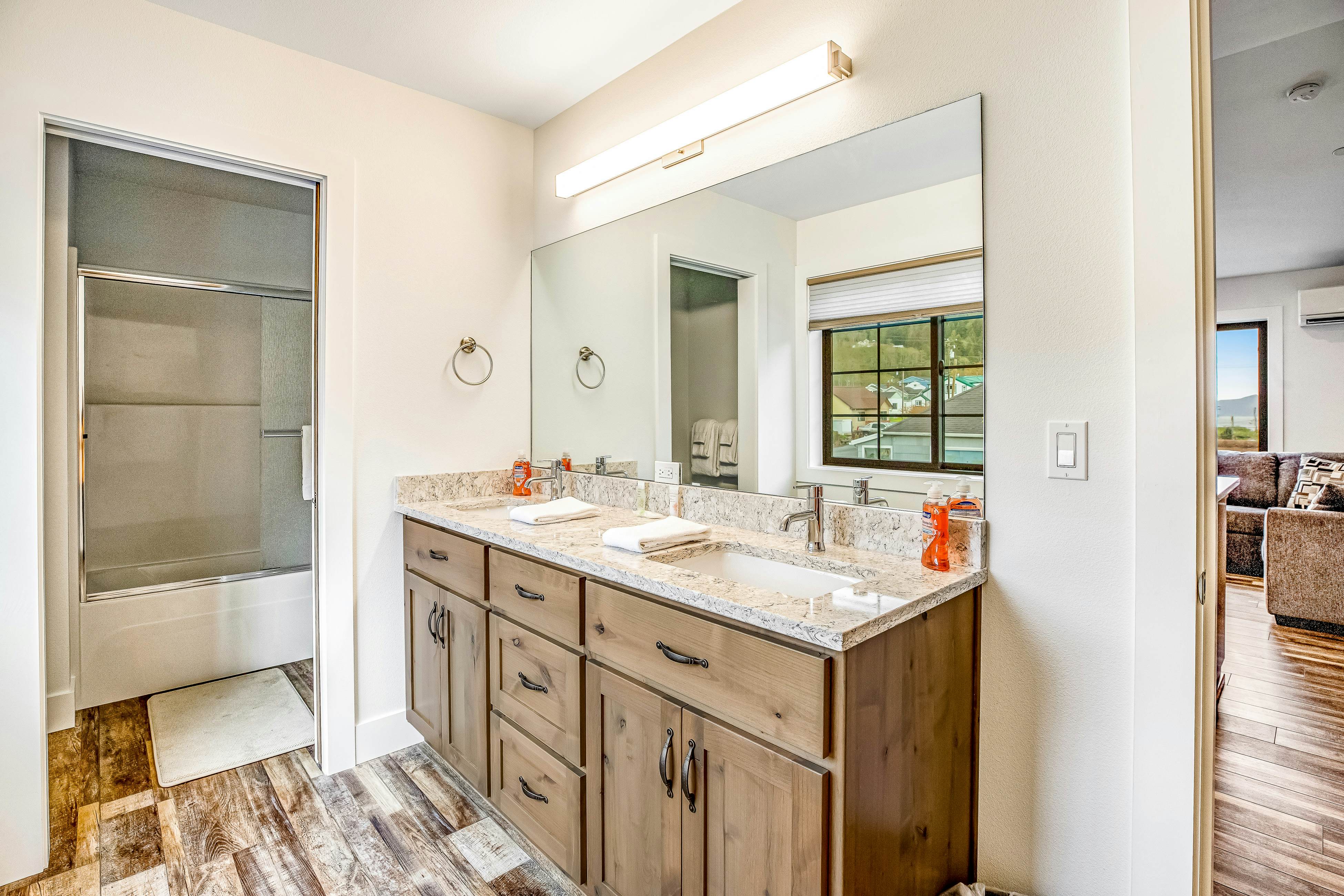 Dungeness Suite 2 BD Garibaldi, OR Vacation Rental Vacasa