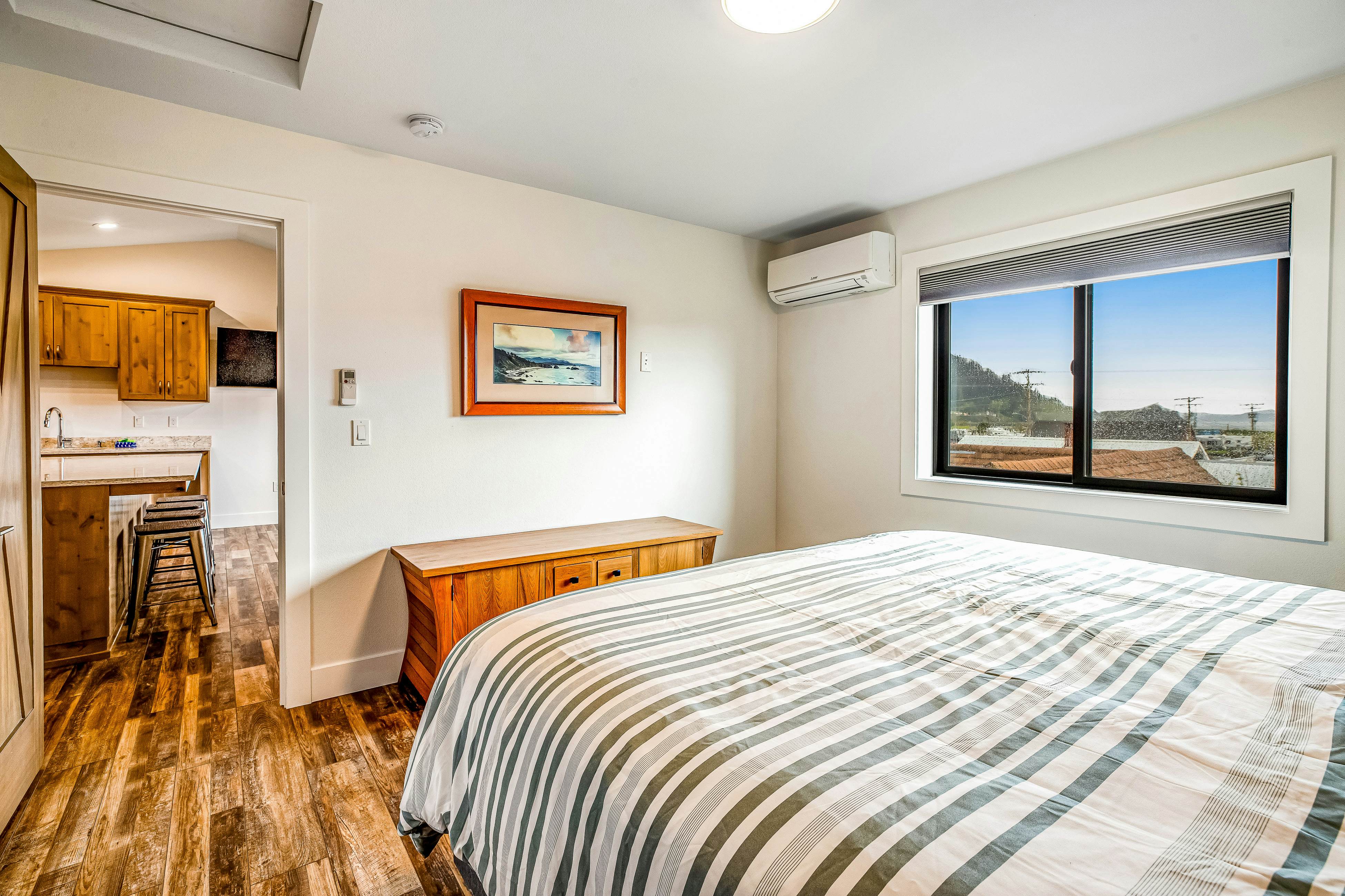 Dungeness Suite 2 BD Garibaldi, OR Vacation Rental Vacasa