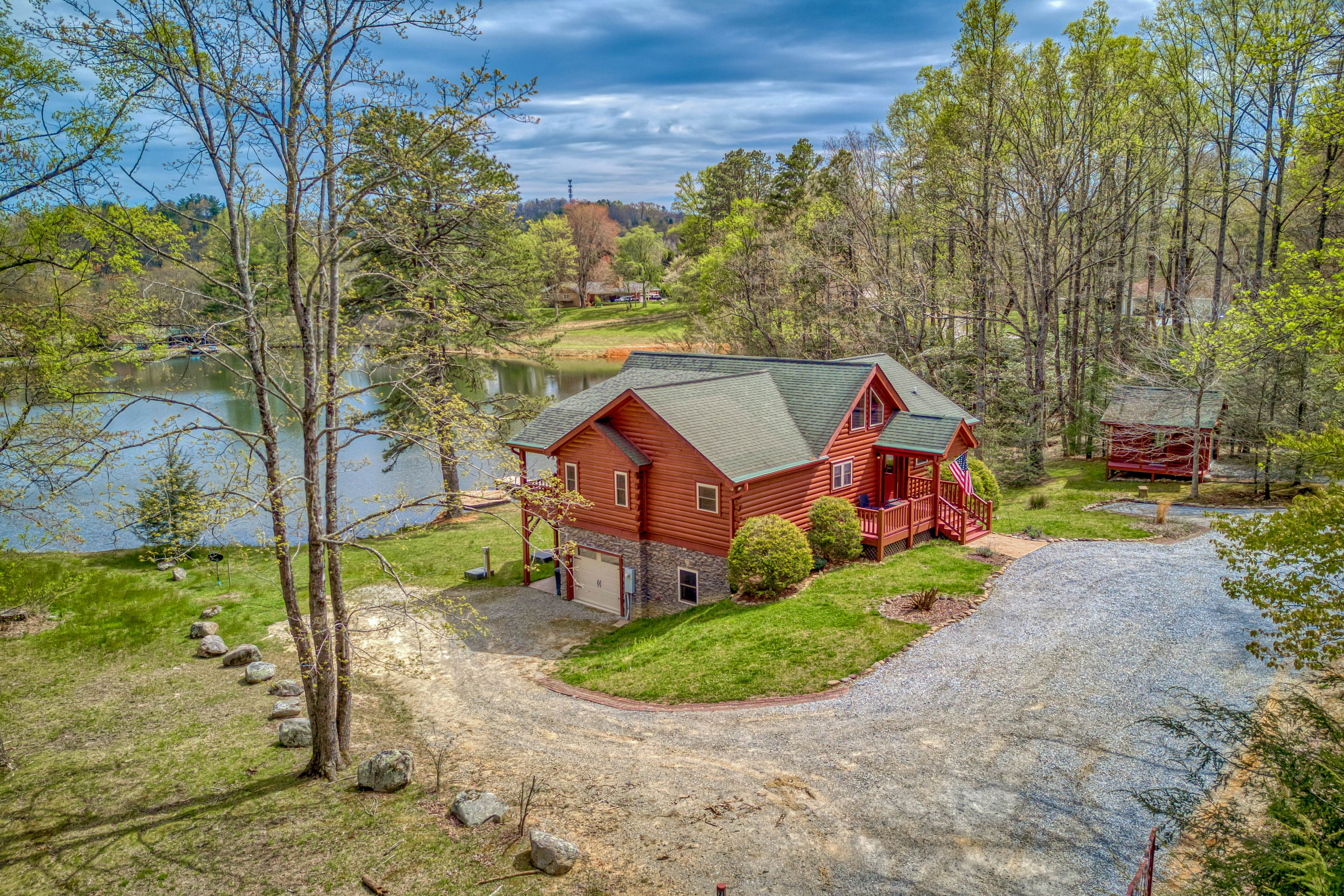 Lakefront Cabin