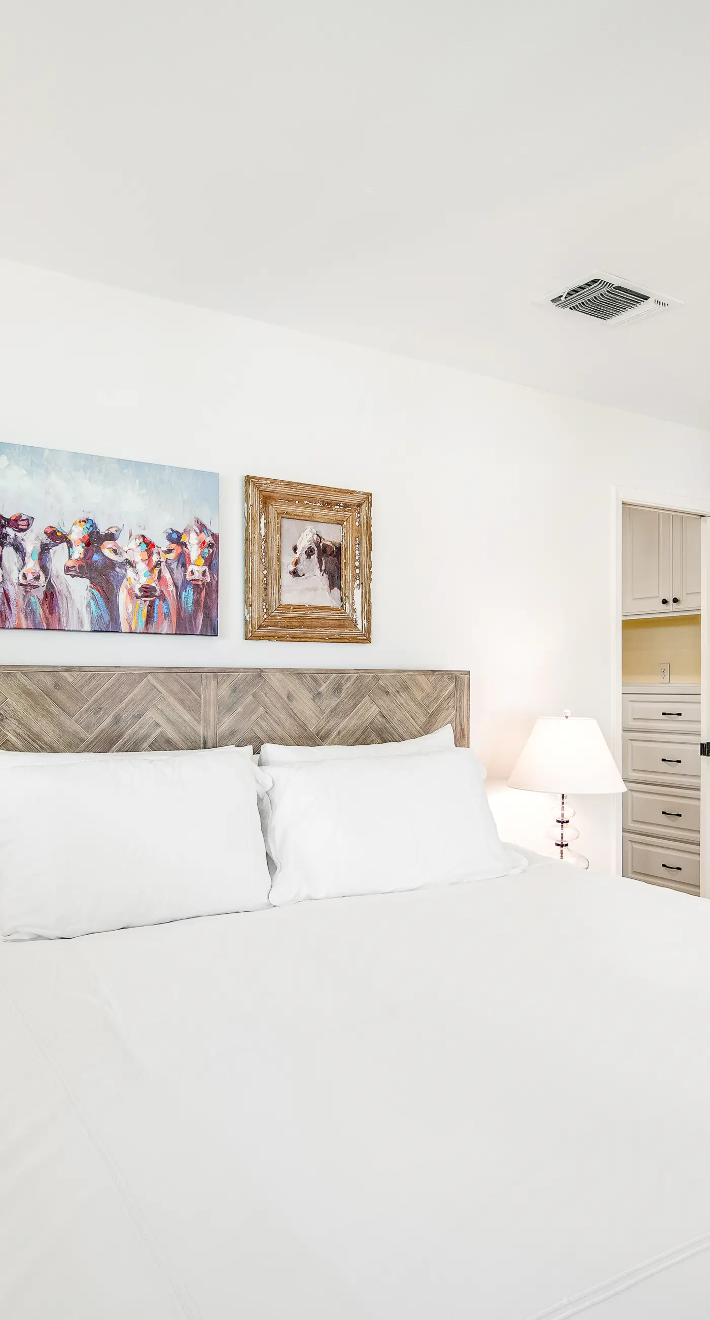 Lakefront Lodge 4 BD Kingsland, TX Vacation Rental Vacasa