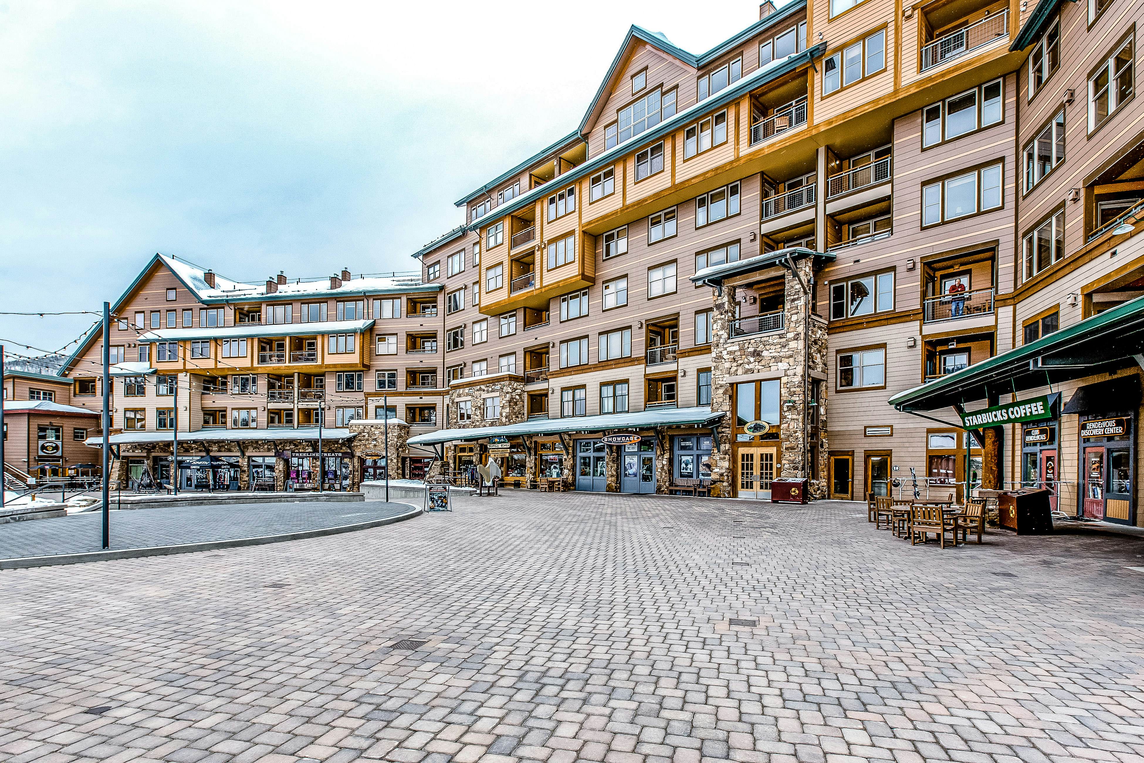 Fraser Crossing 3404