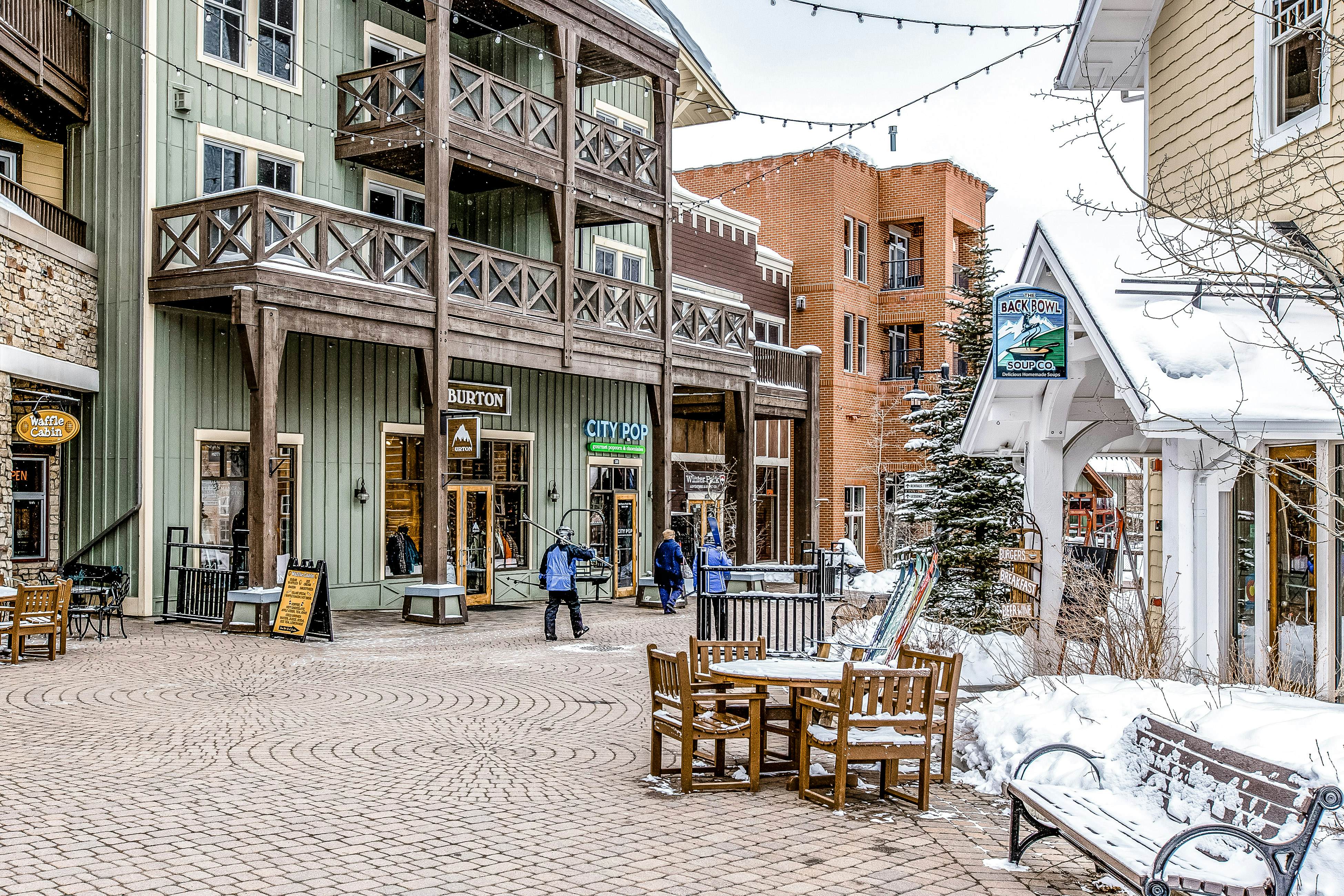 Fraser Crossing 3404