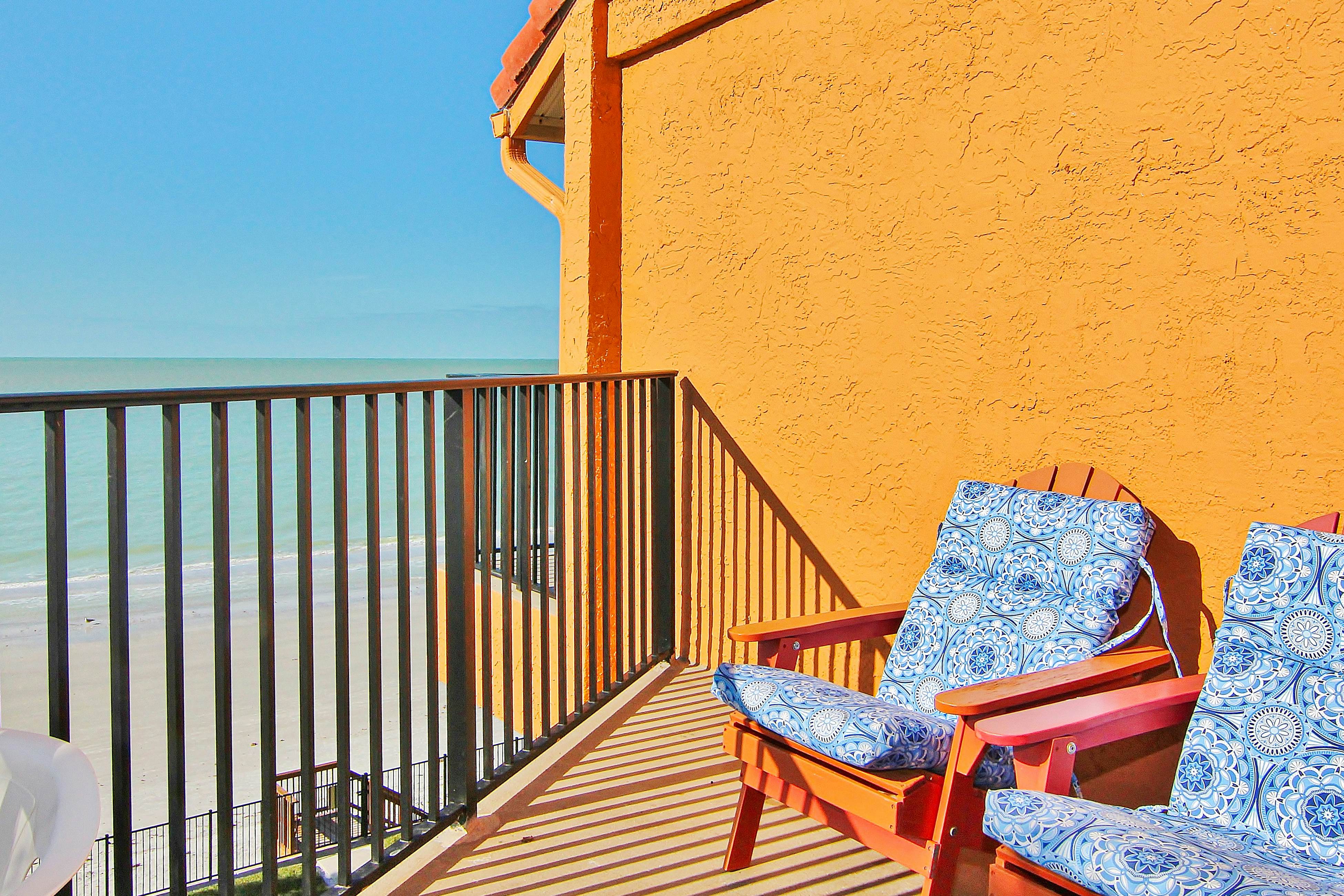 Redington Place 301 2 BD Redington Beach, FL Vacation Rental Vacasa