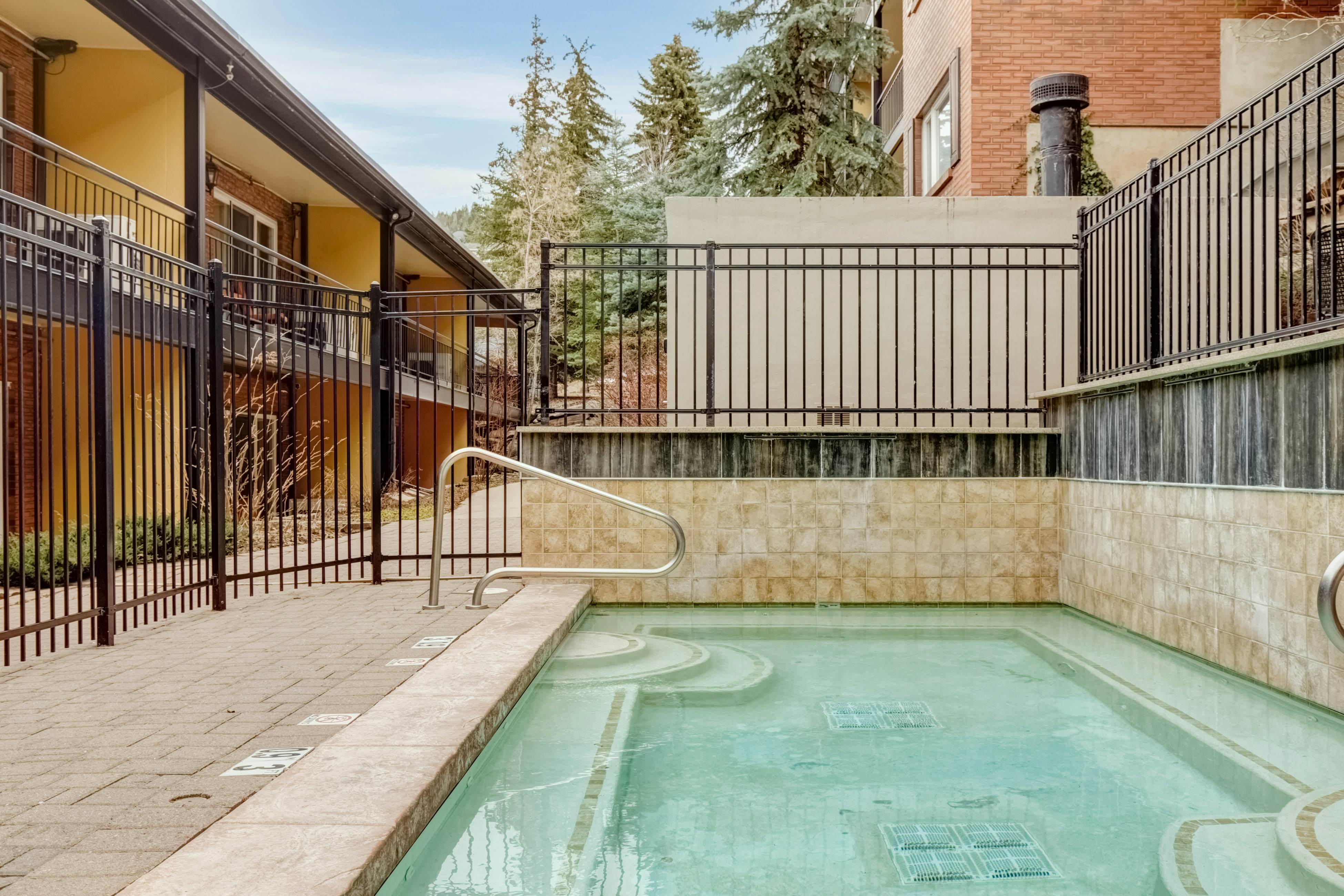 Main Street Old Town - Treasure Mountain Inn #28