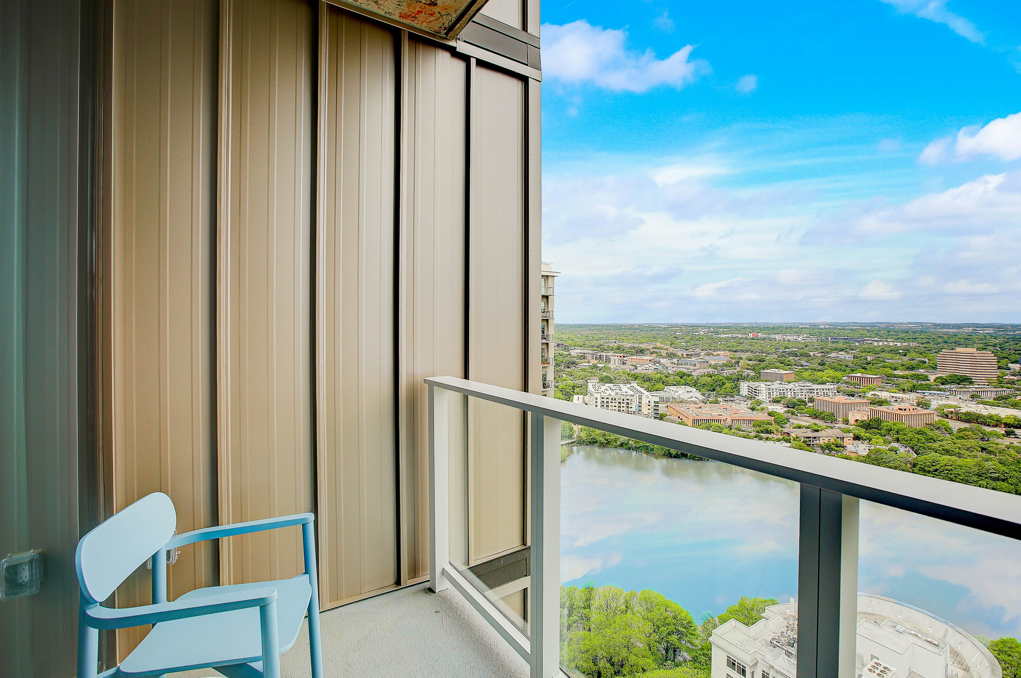 Natiivo Austin Paintbrush