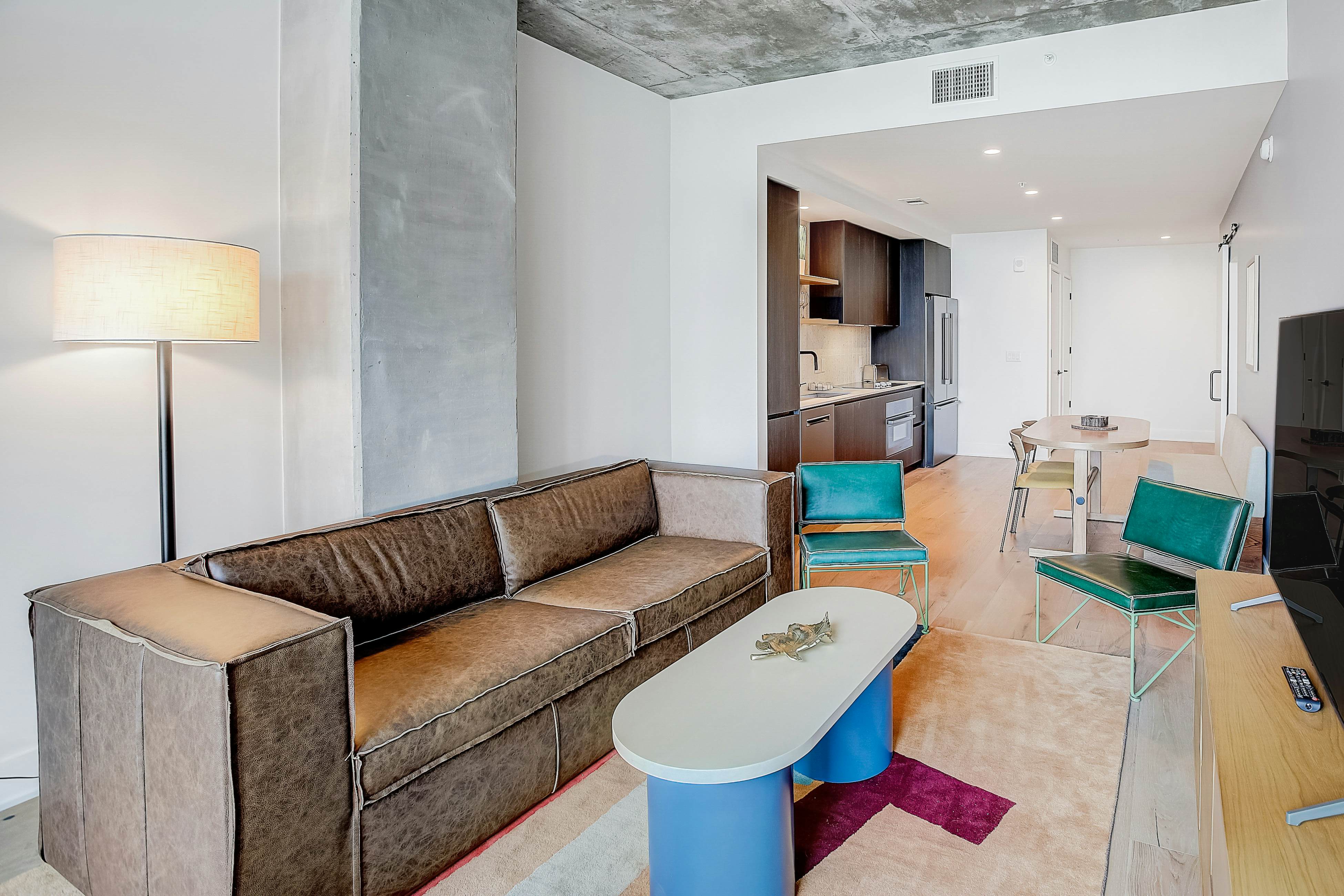 Natiivo Austin Paintbrush