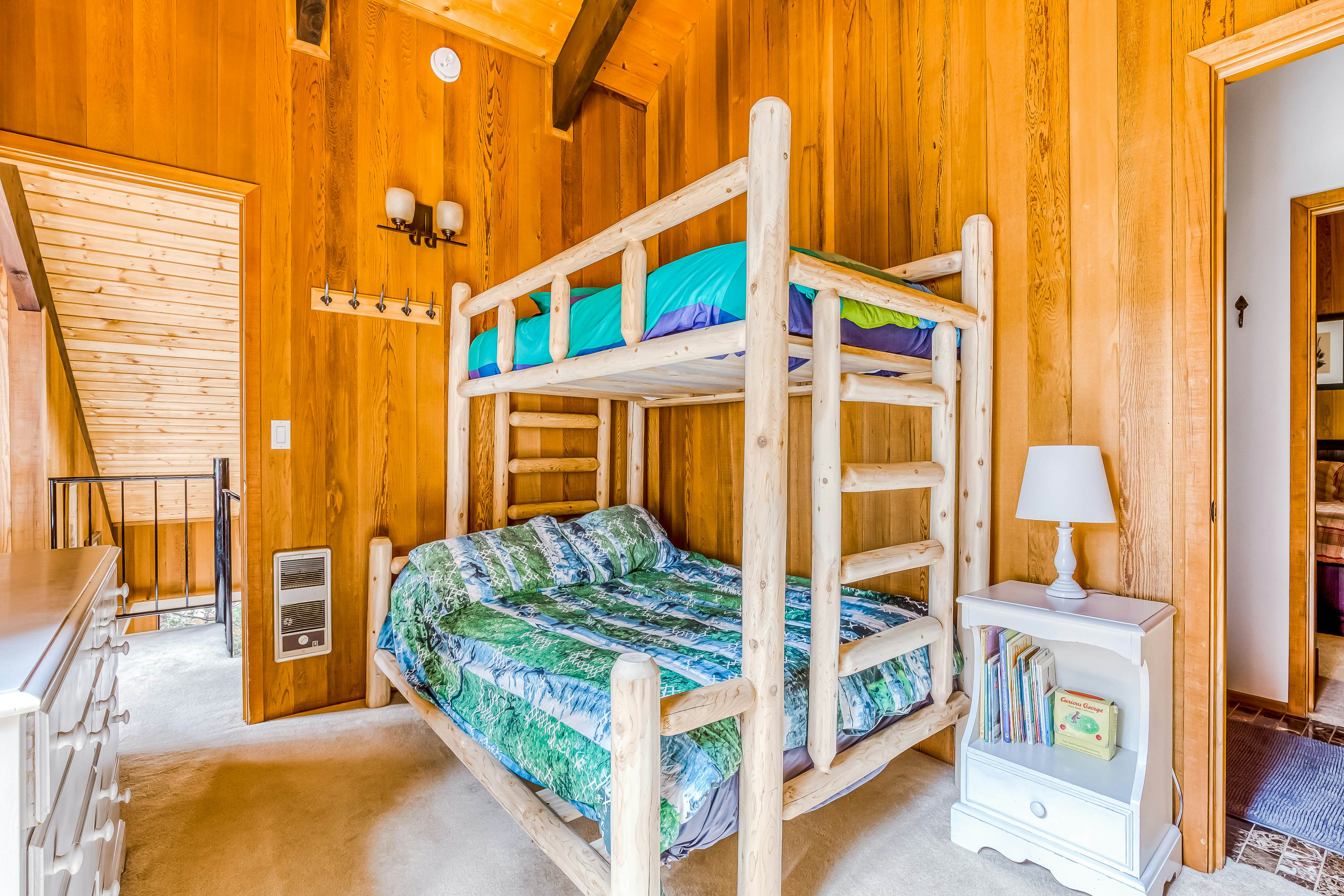 Mountain Meadow Lodge