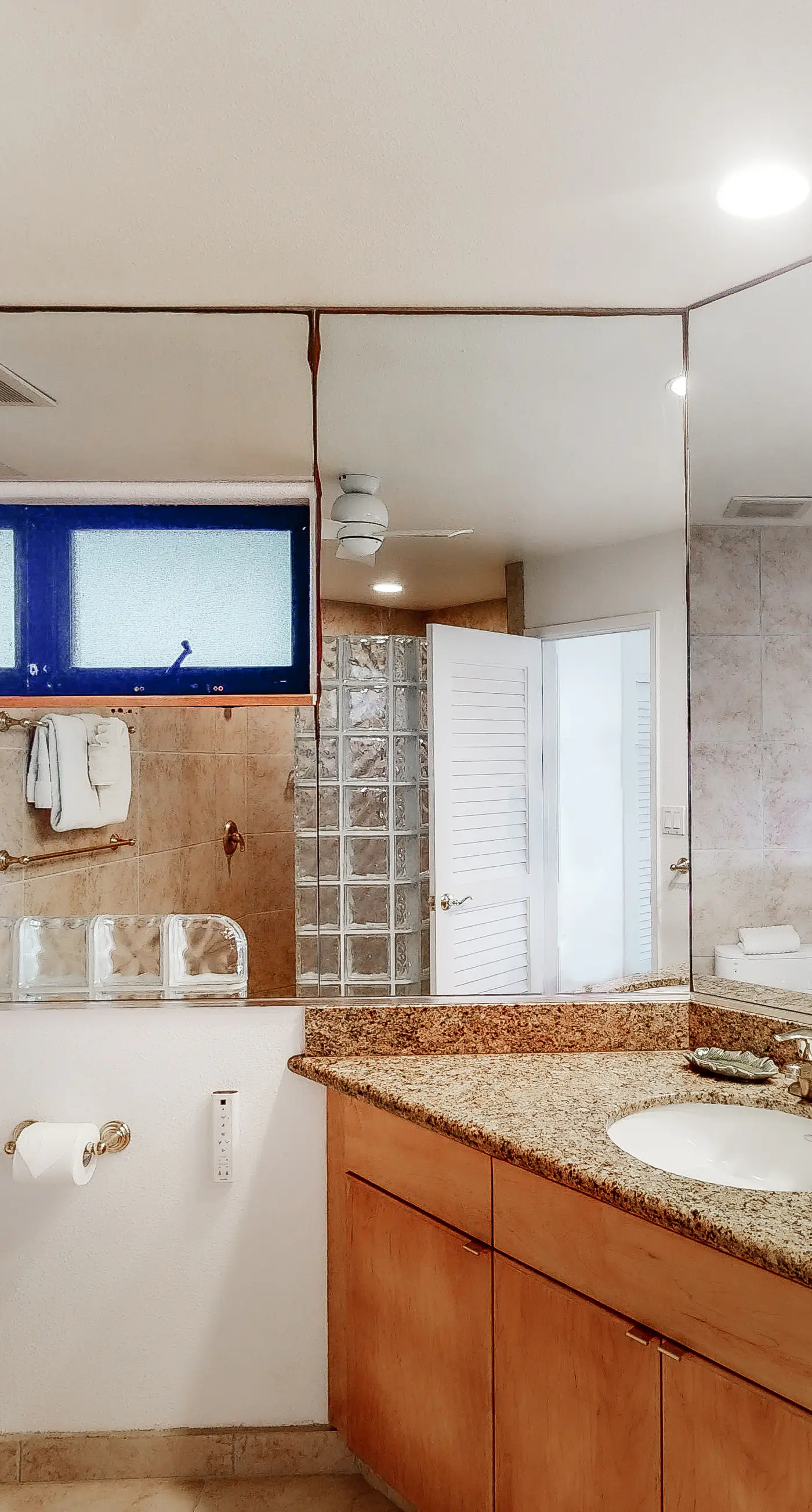 Panoramic Ocean Views at Pu'u Poa 212