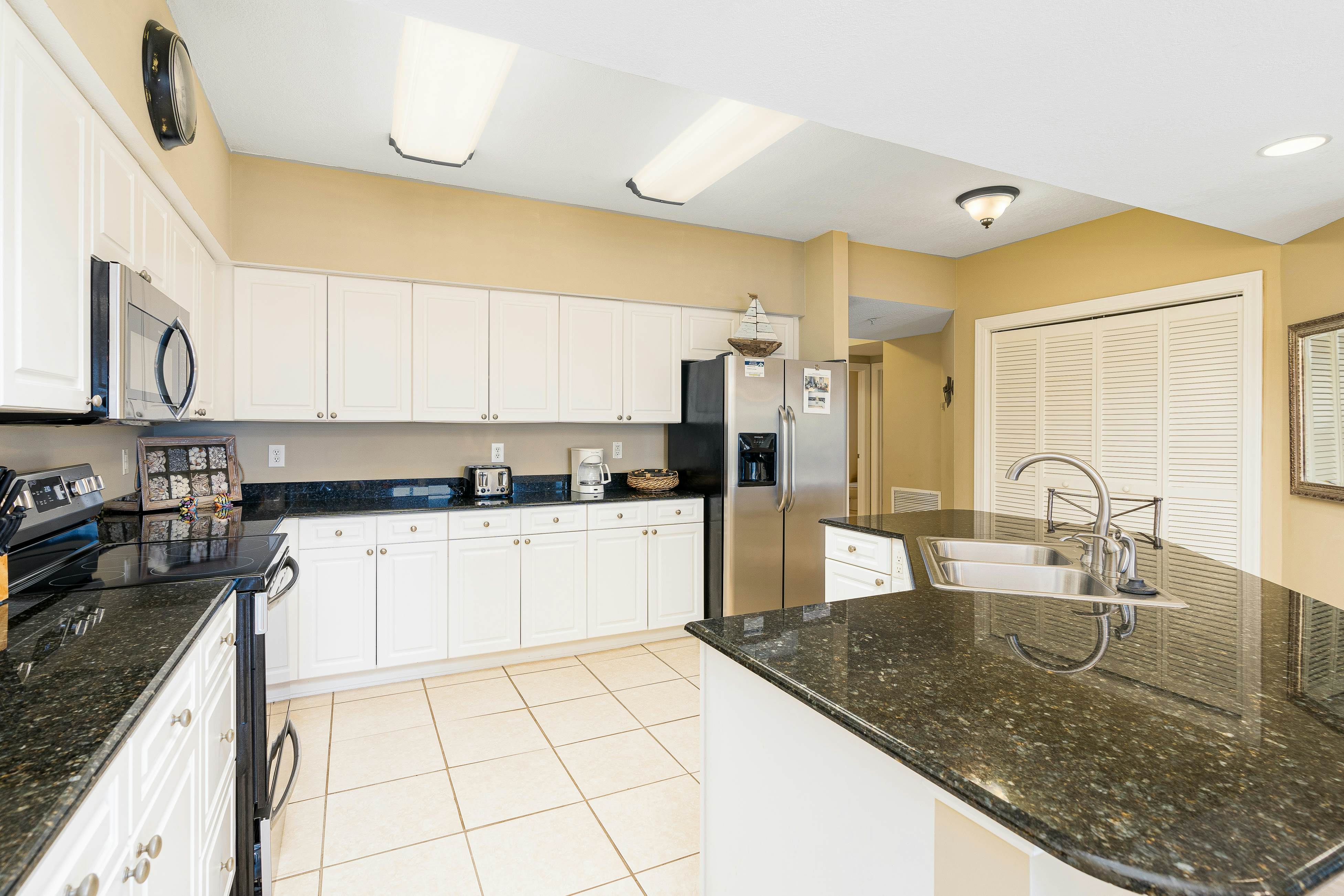 Admirals Quarters 1006