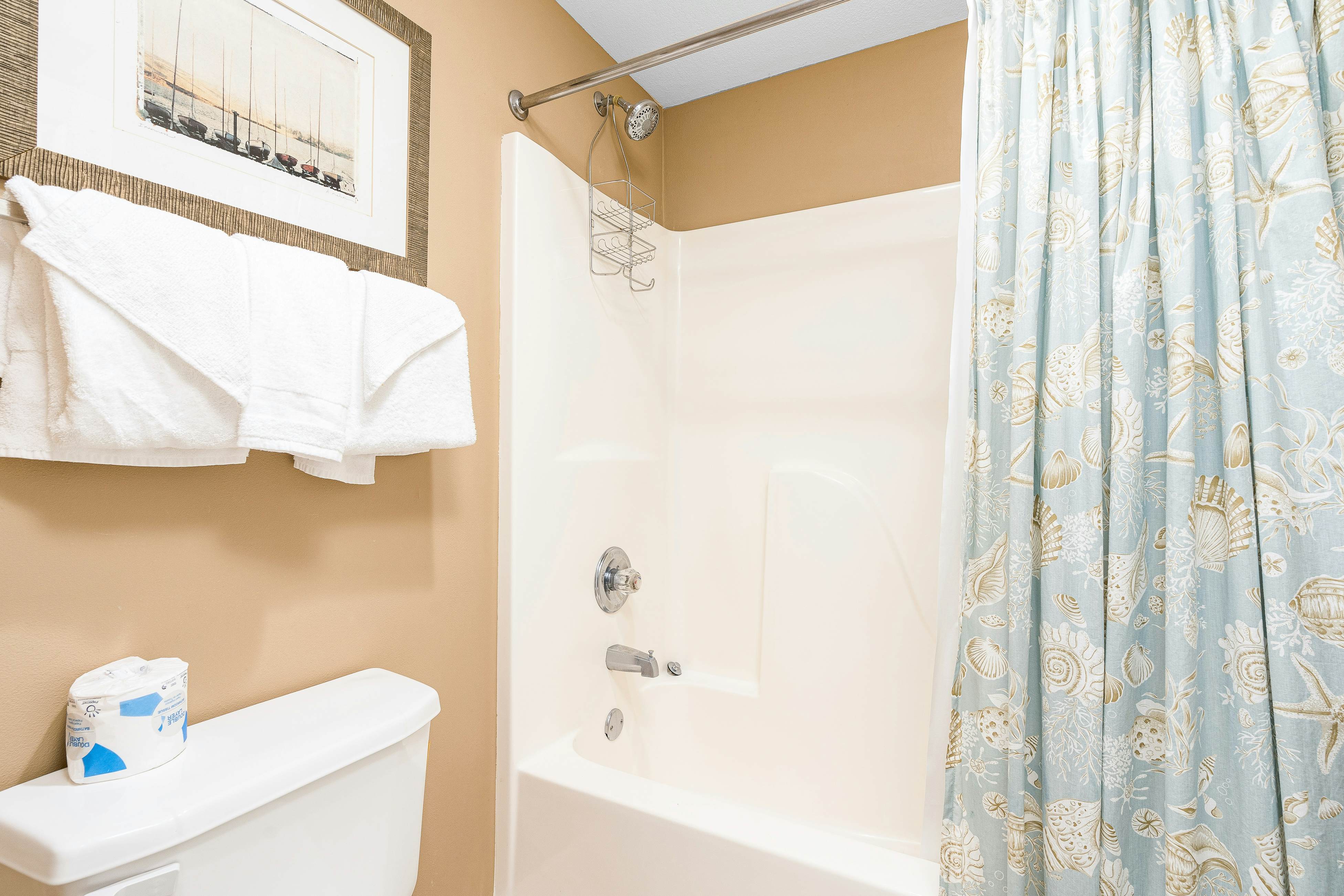 Admirals Quarters 1006