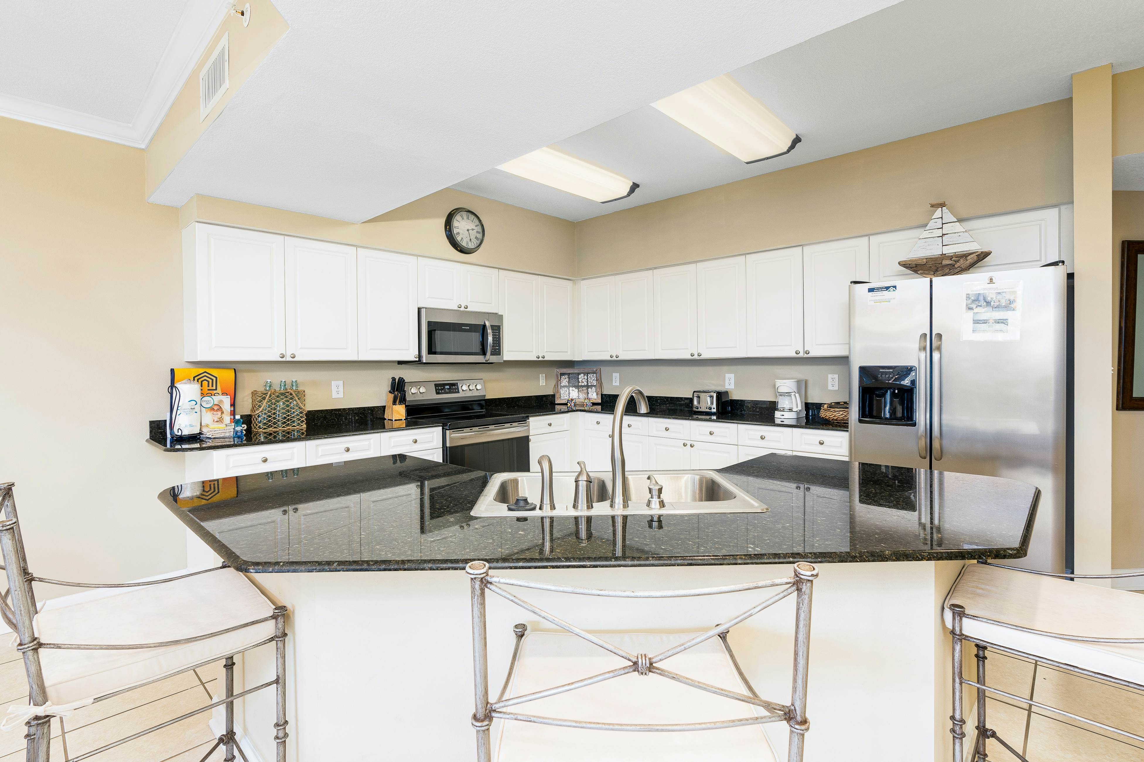 Admirals Quarters 1006