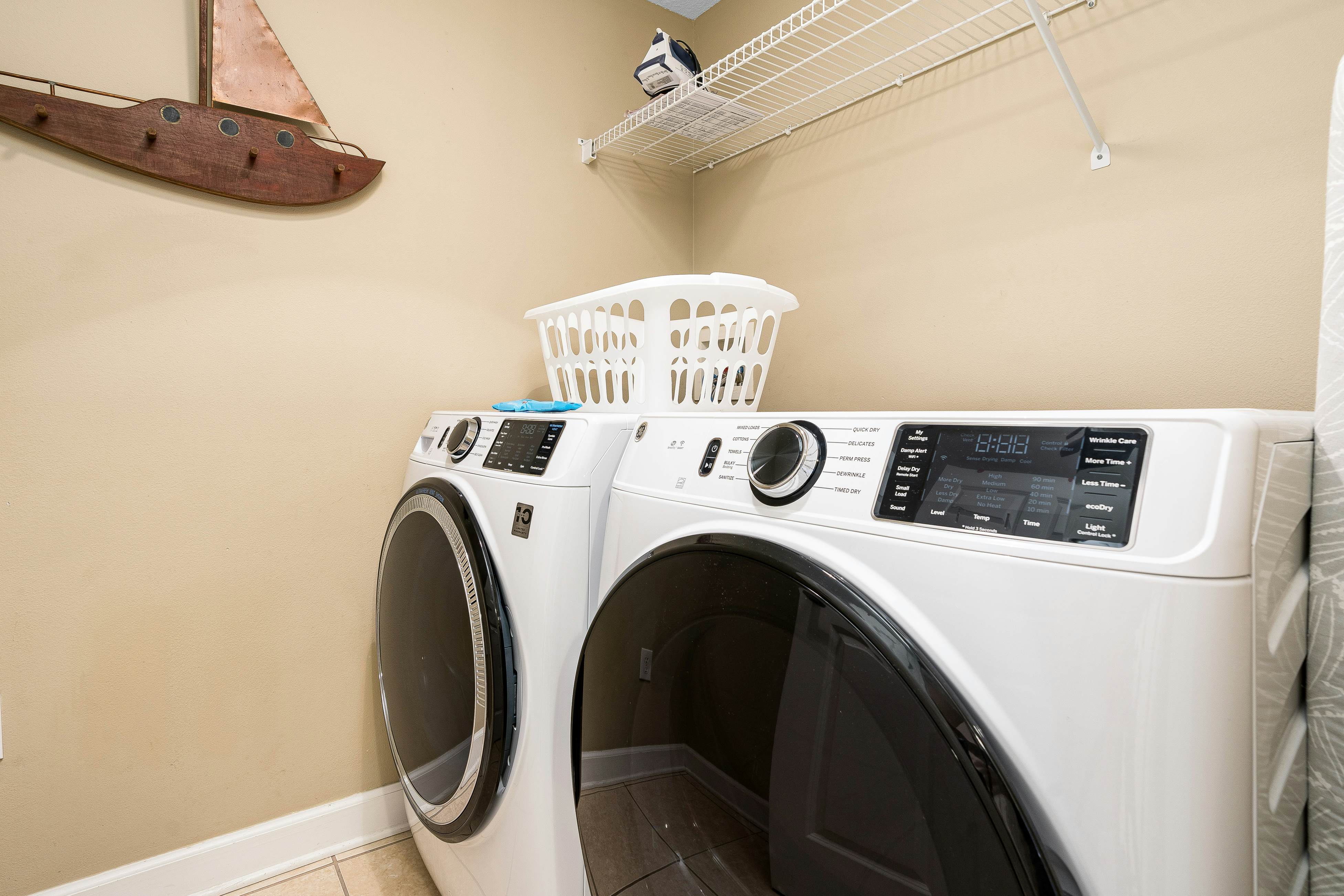 Admirals Quarters 1006