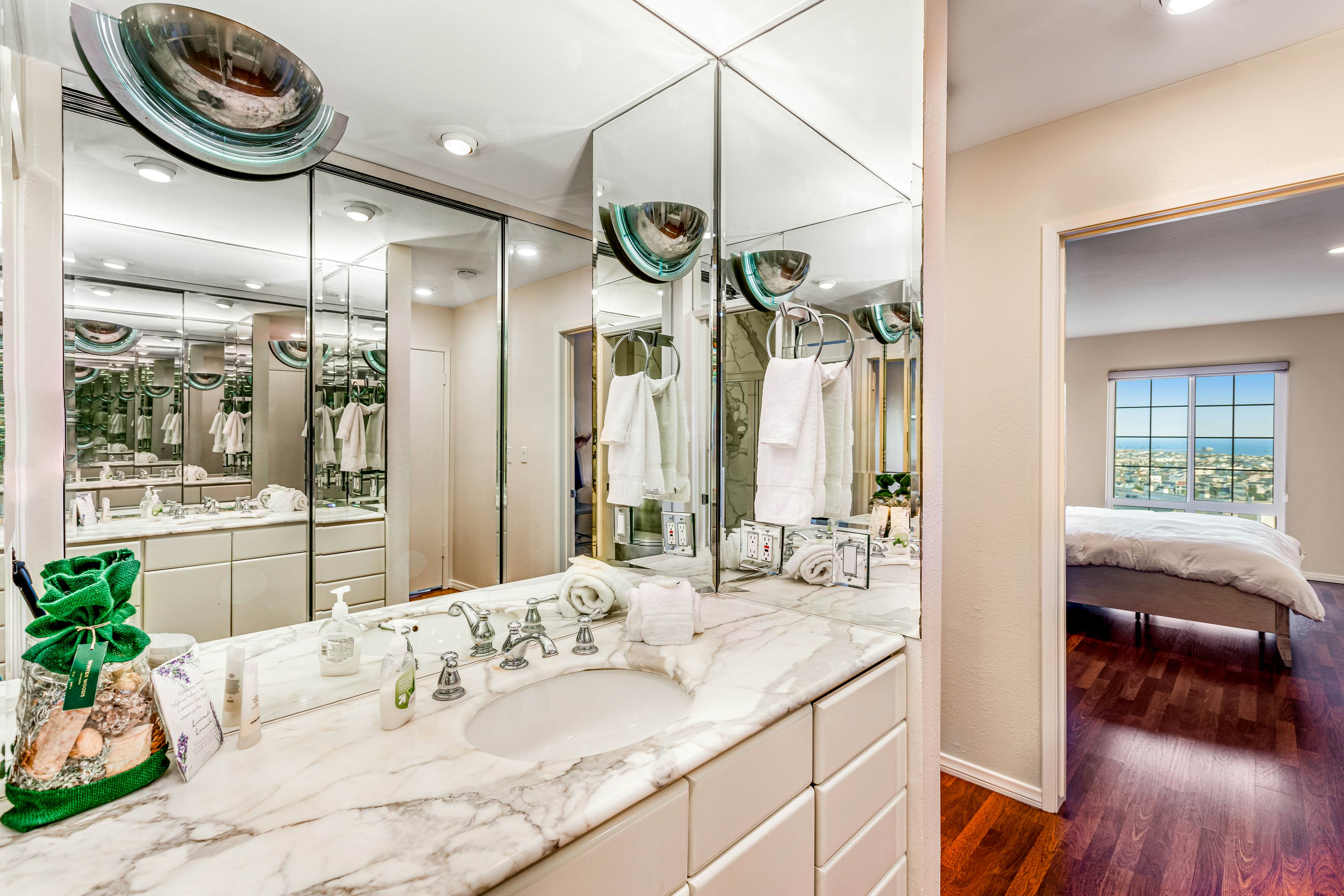 I Only Have Eyes for You