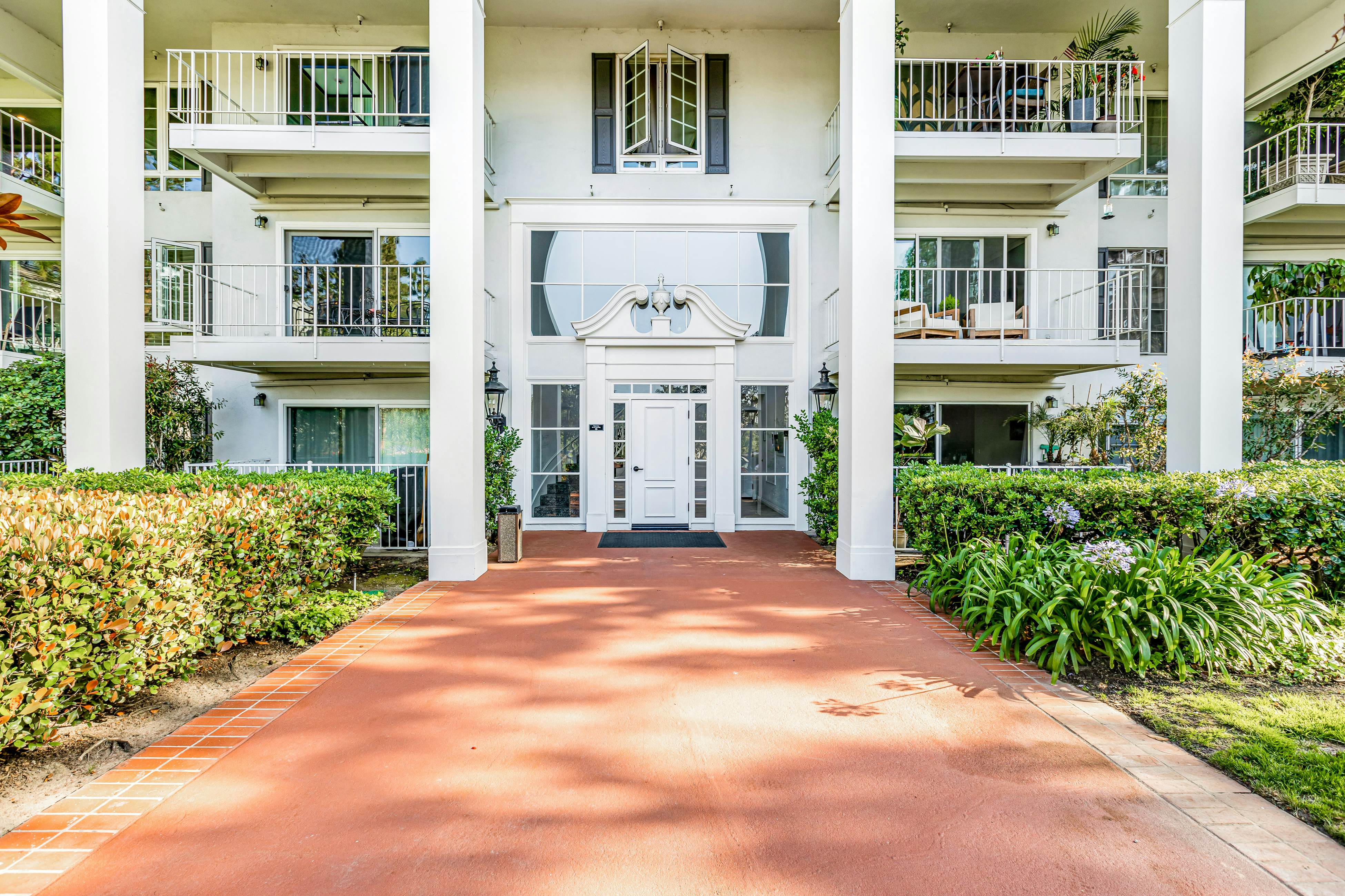 I Only Have Eyes for You