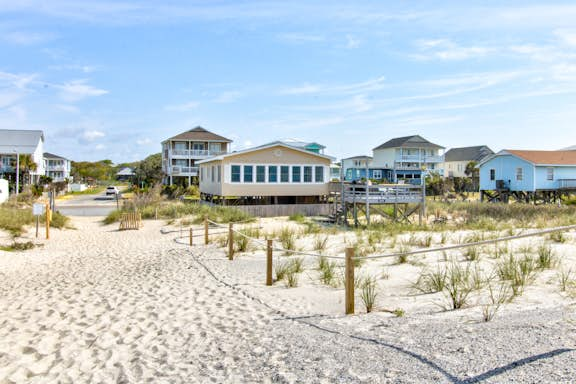 The Ocean Rose | 2 BD Oak Island, NC Vacation Rental | Vacasa