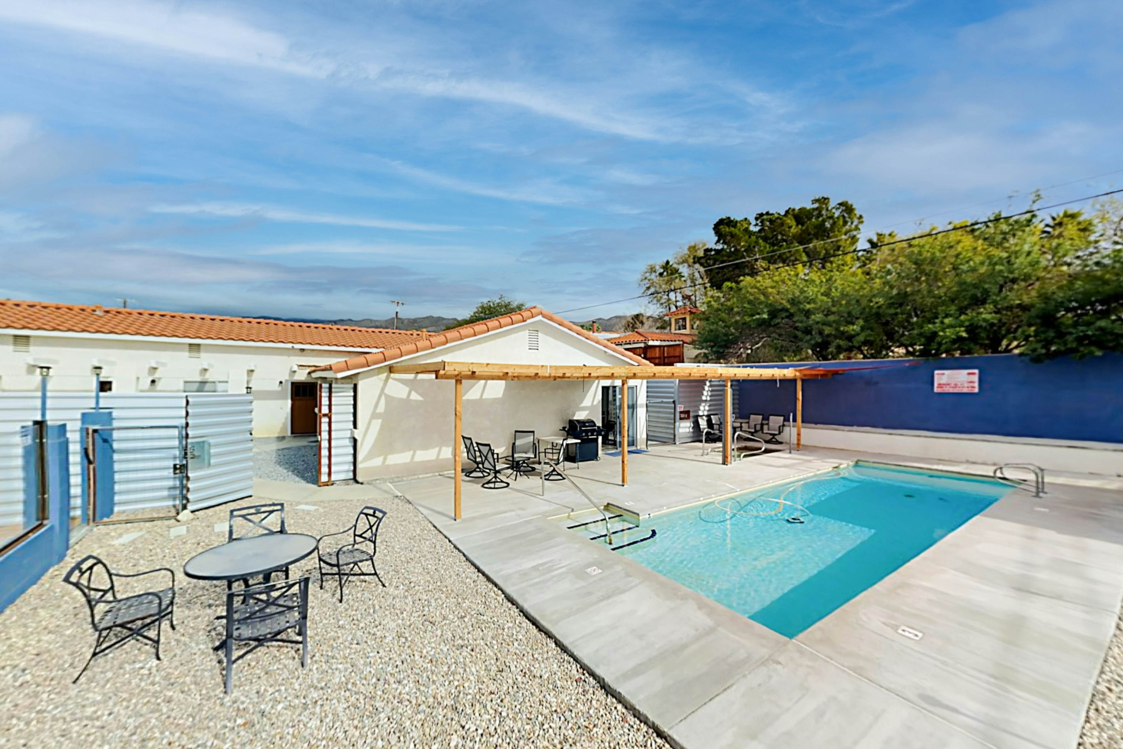 Coachella Valley Vacation Rentals, Condo Rentals Vacasa