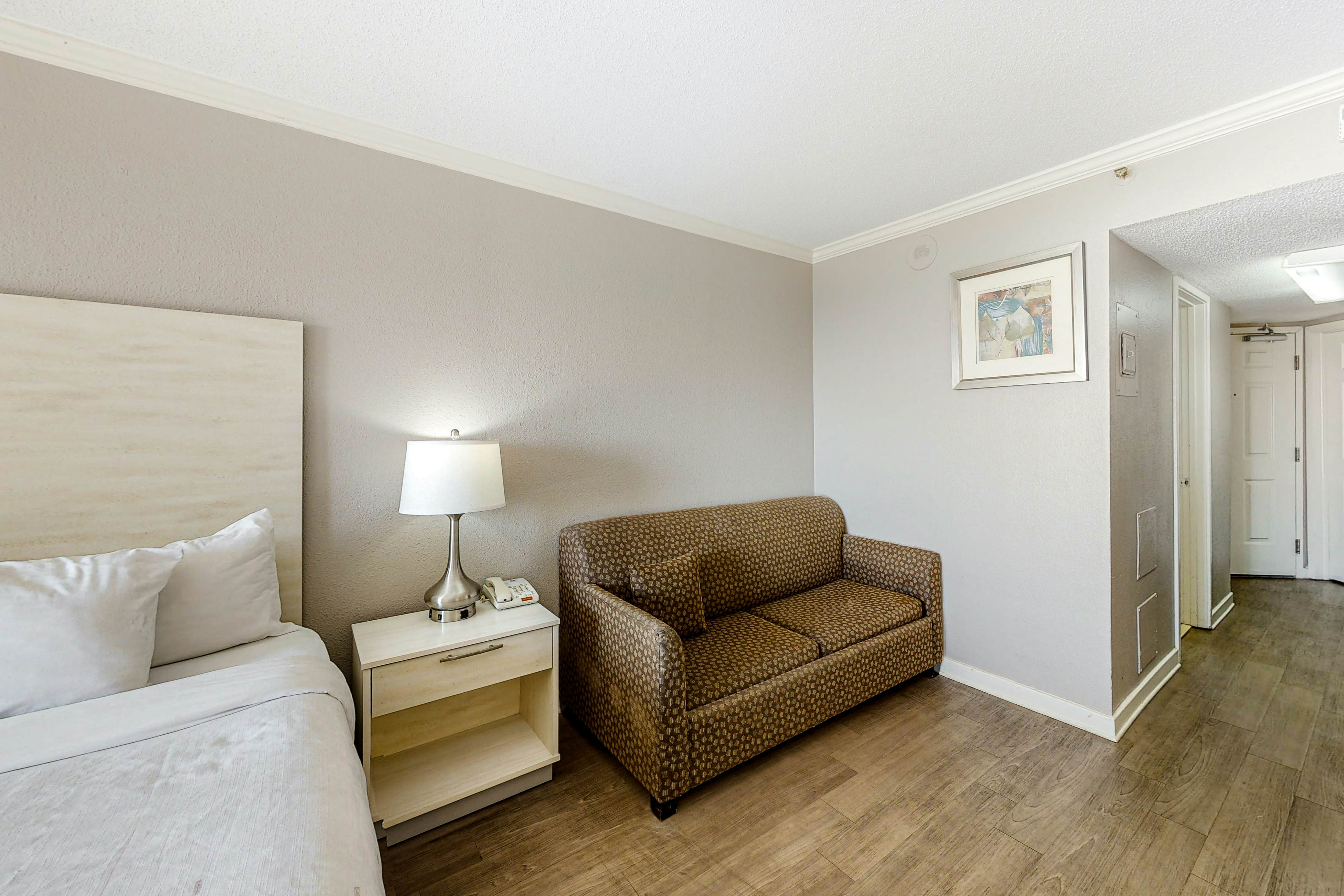 The Patricia Grand 0324