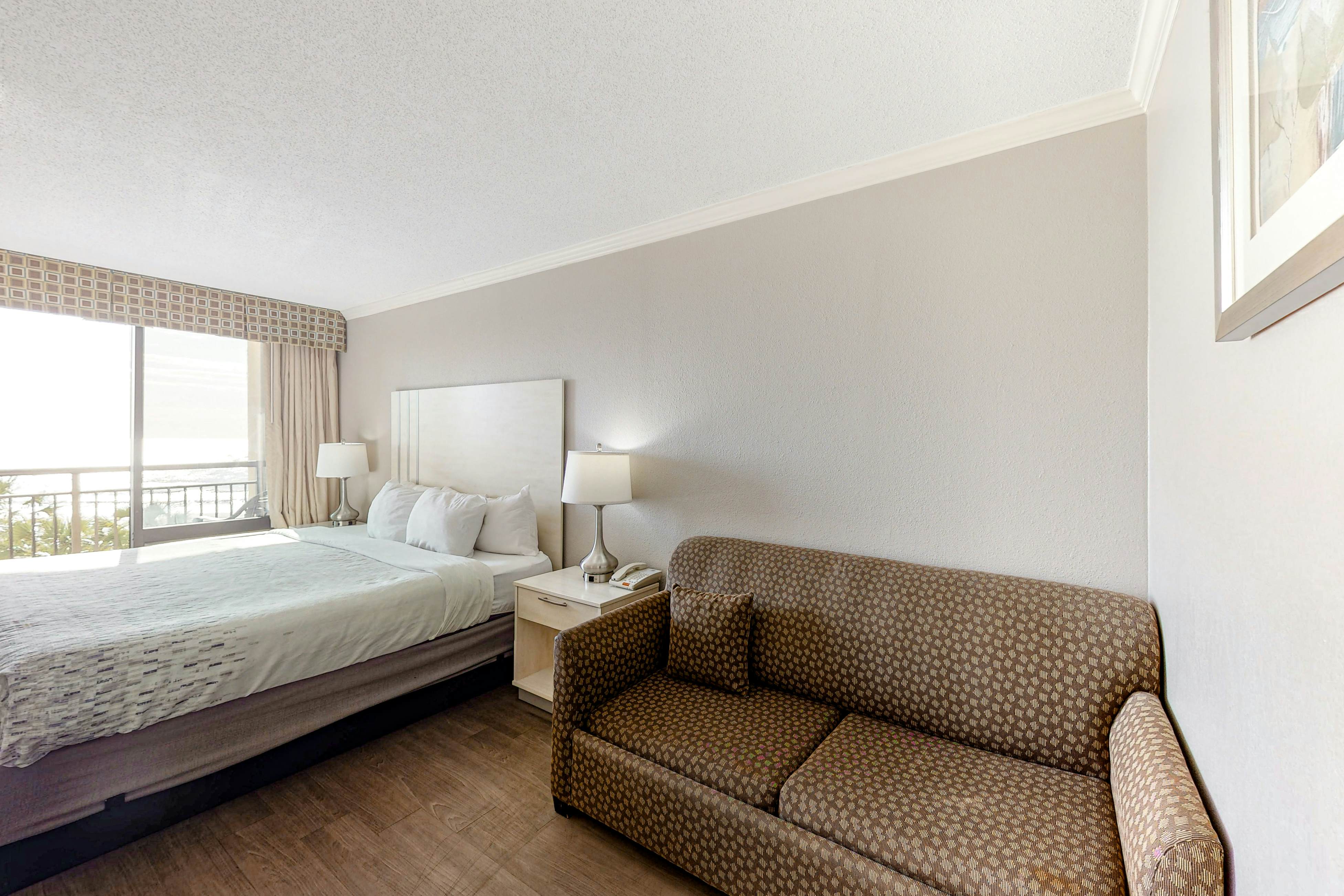 The Patricia Grand 0324