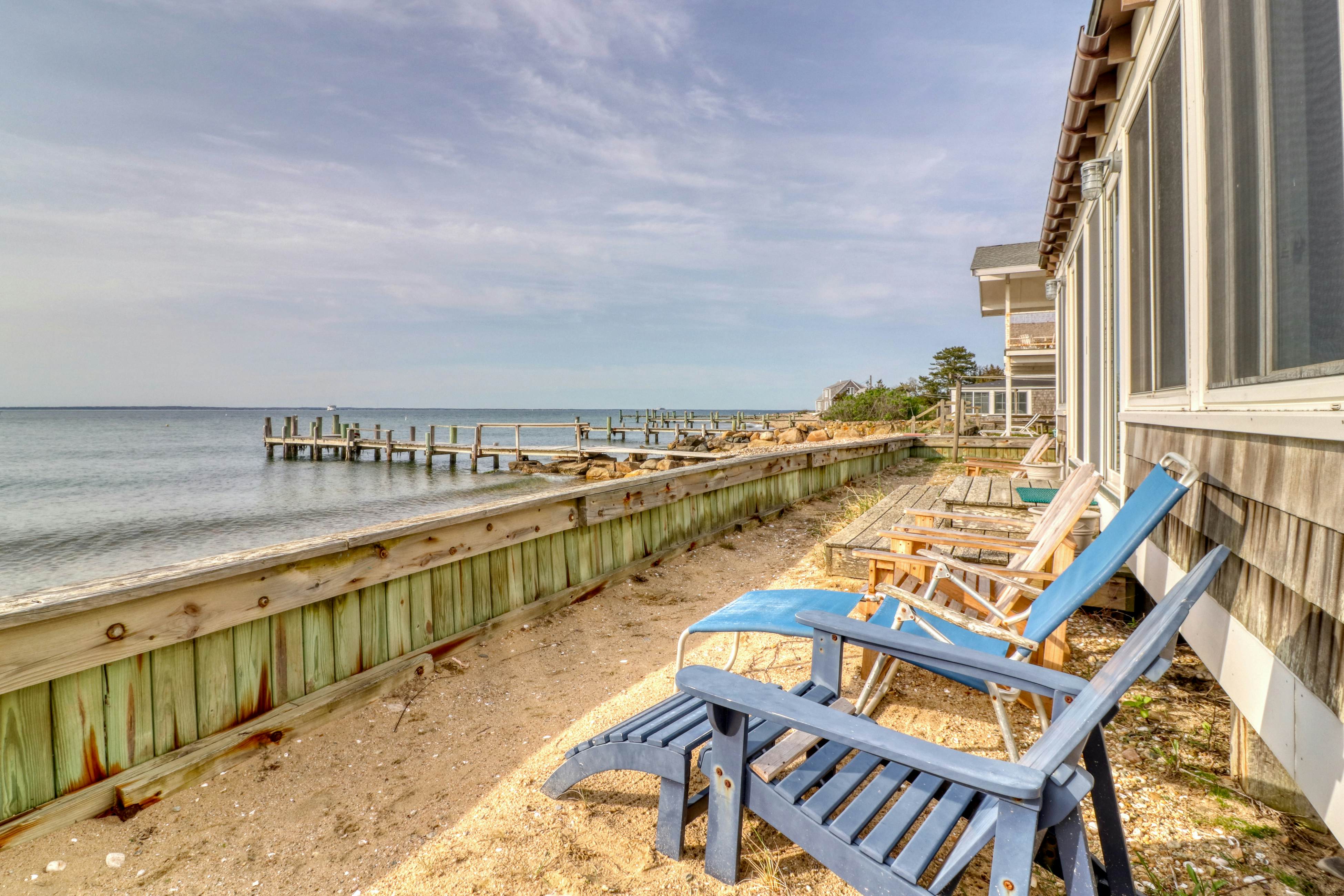 Classic Oak Bluffs Beach Home Excellent Harbor Views Near Shops