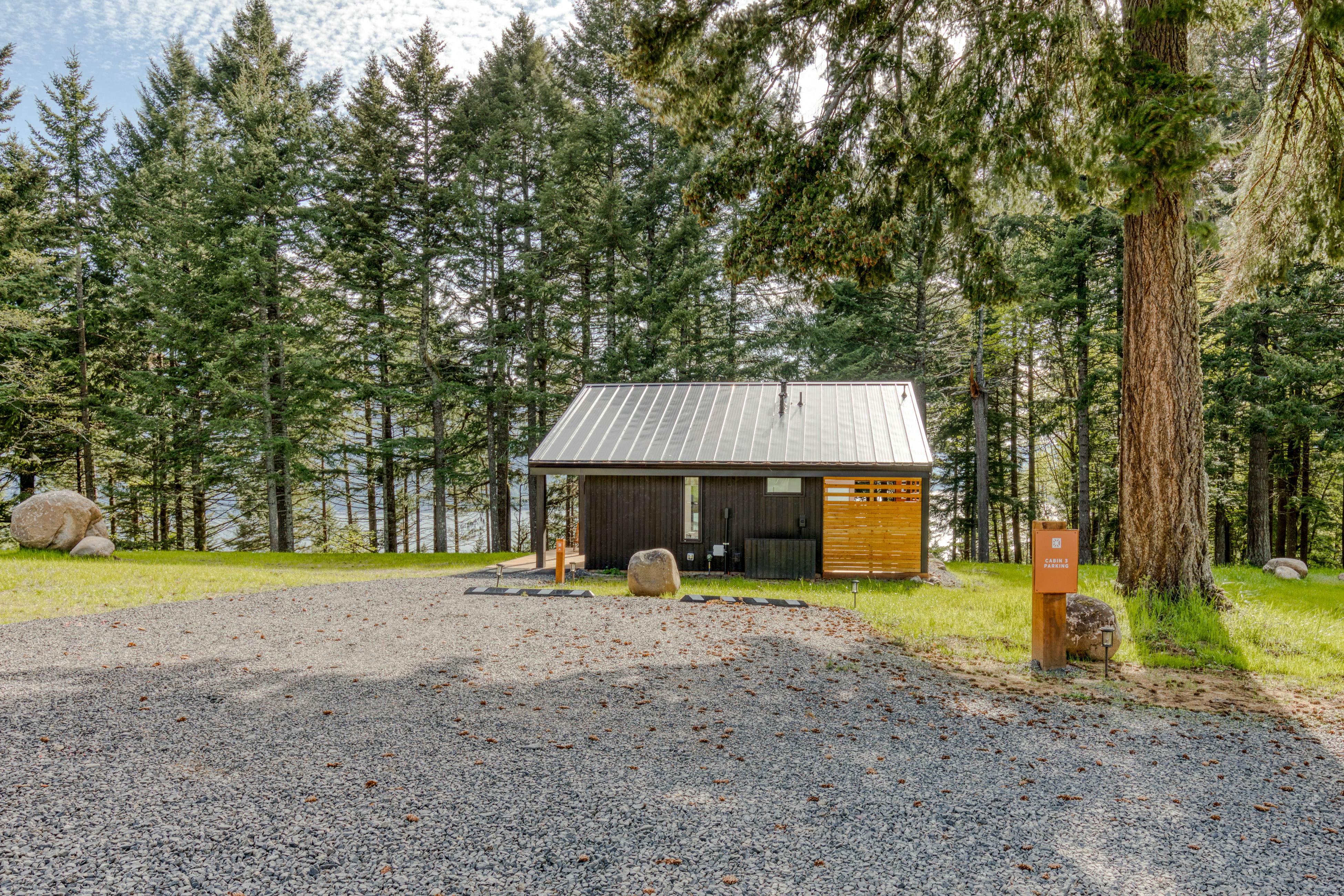 Tenzen Springs Cabin 3 0 BD Stevenson, WA Vacation Rental Vacasa