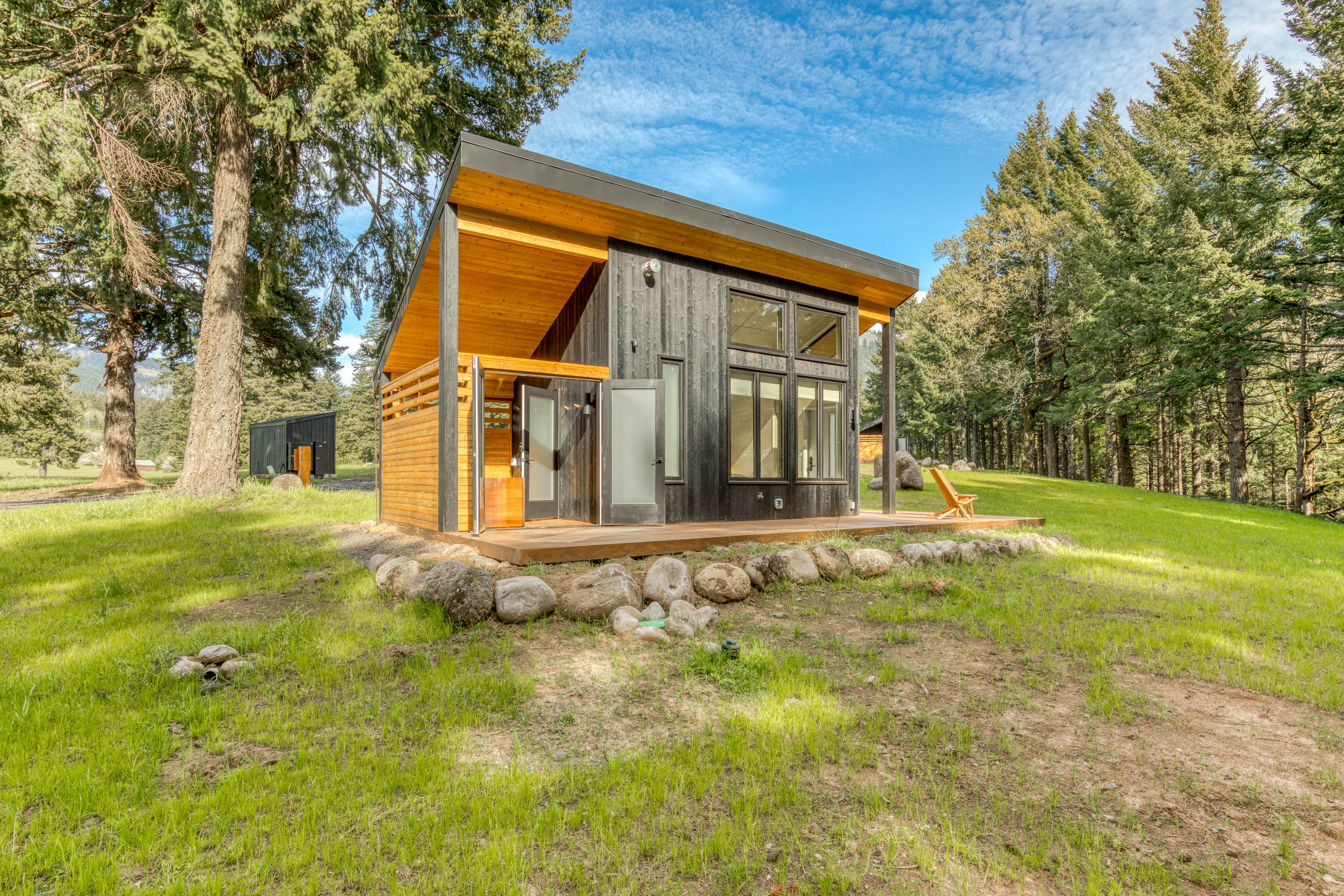 Tenzen Springs Cabin 3 0 BD Stevenson, WA Vacation Rental Vacasa