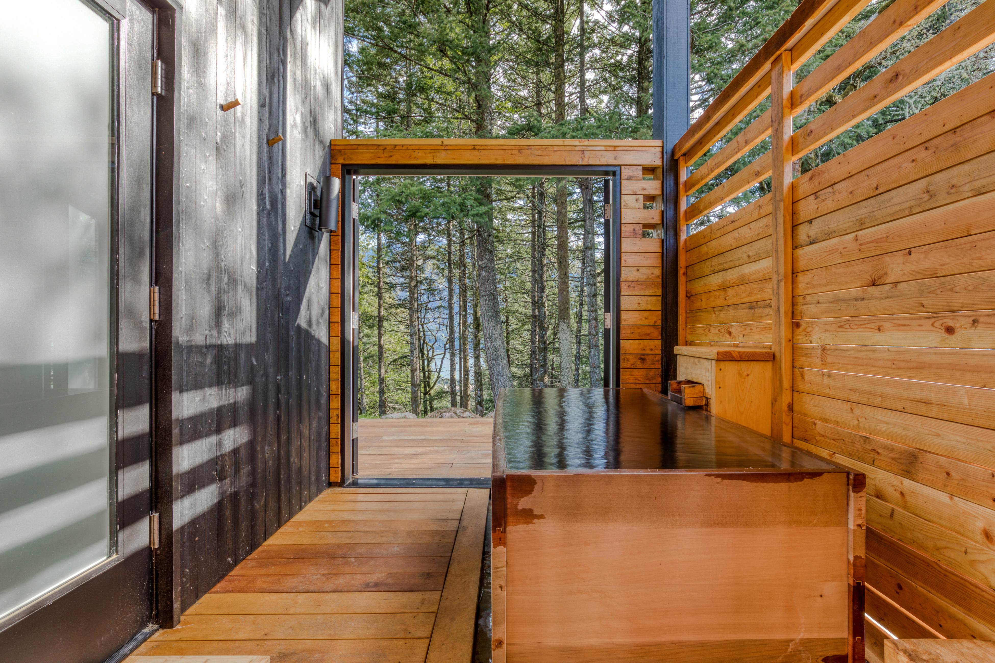 Tenzen Springs Cabin 5 0 BD Stevenson, WA Vacation Rental Vacasa