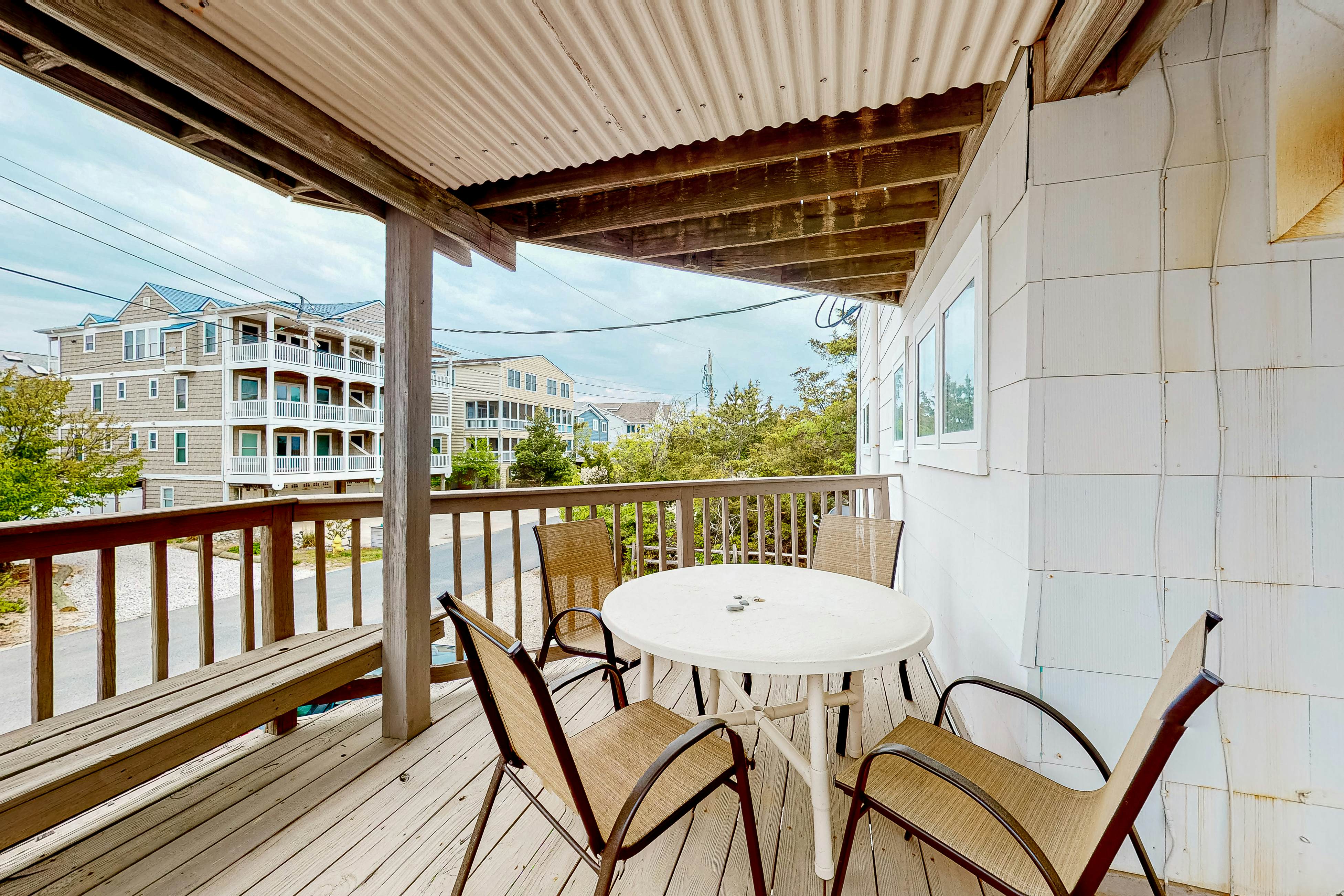 Tower Shores 39575 Admiral Rd. 1 2 BD Bethany Beach, DE Vacation