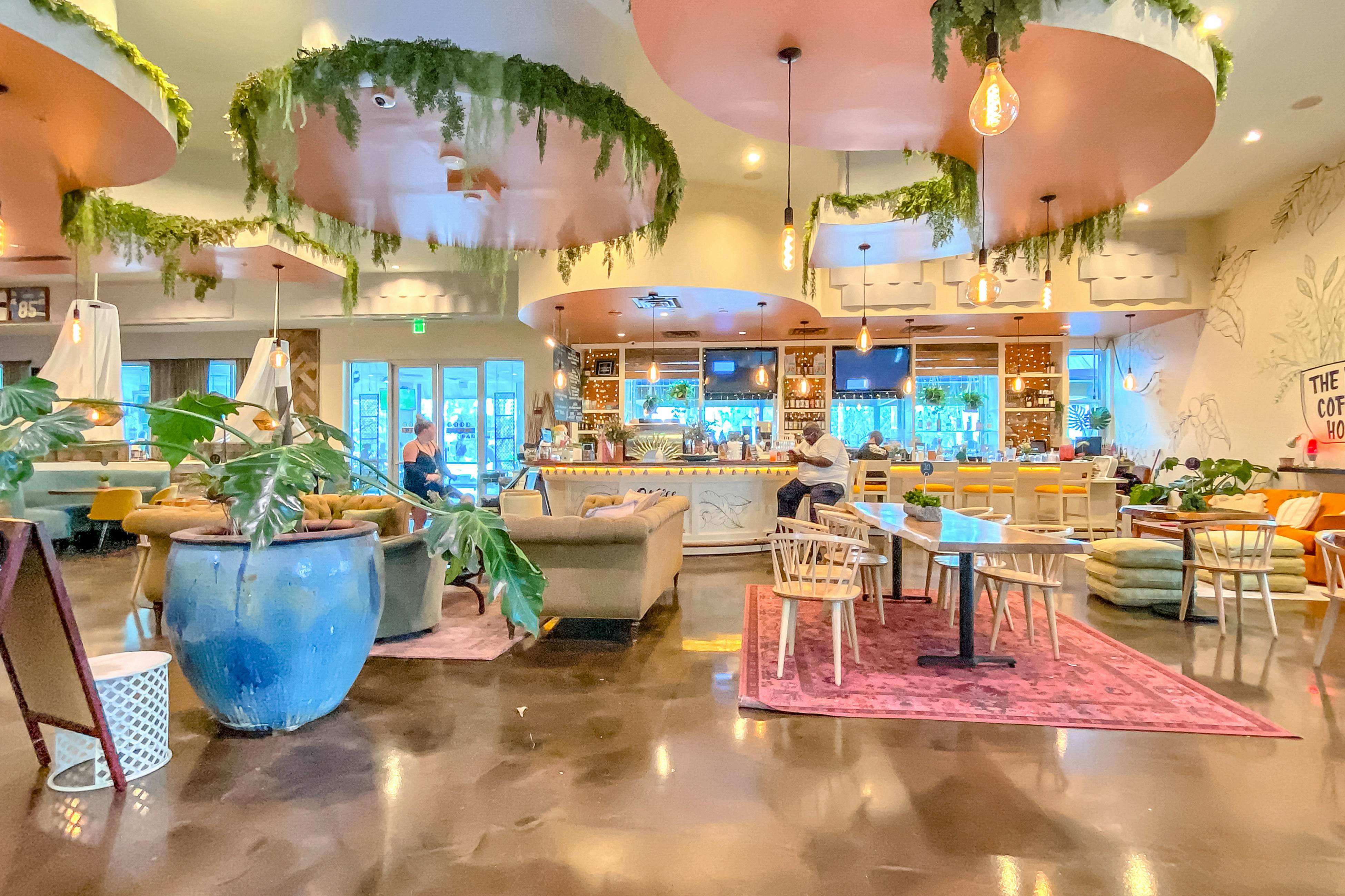 Palms of Destin 1805