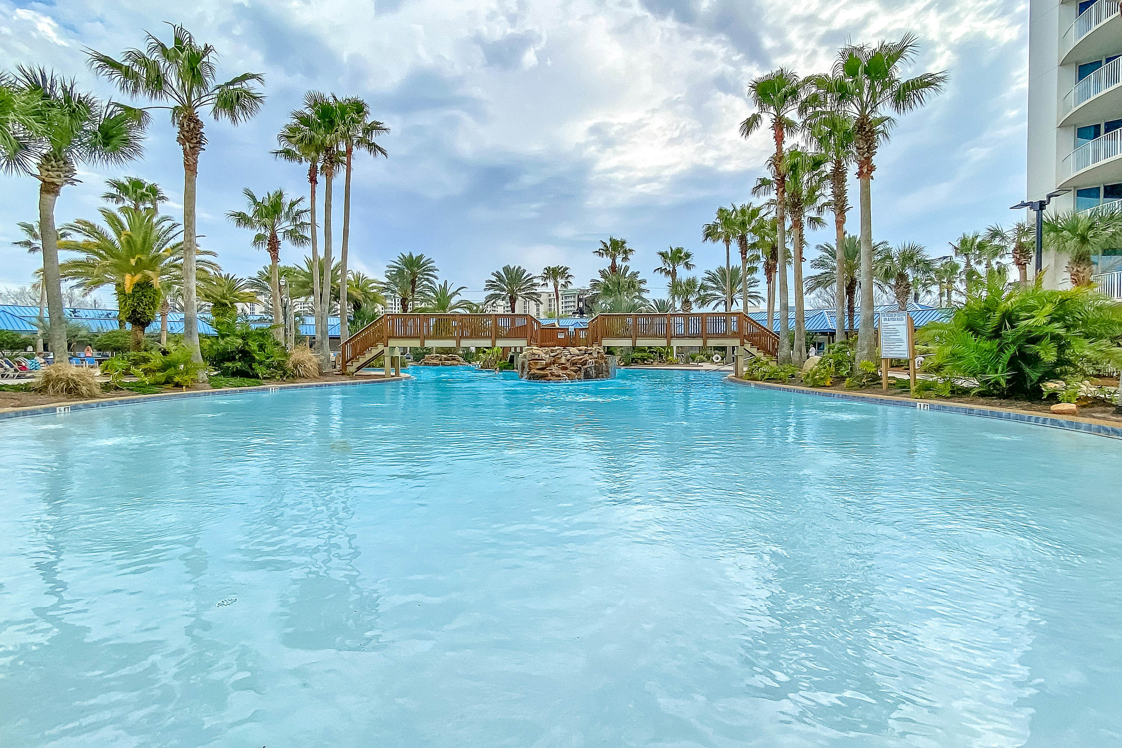 Palms of Destin 1805