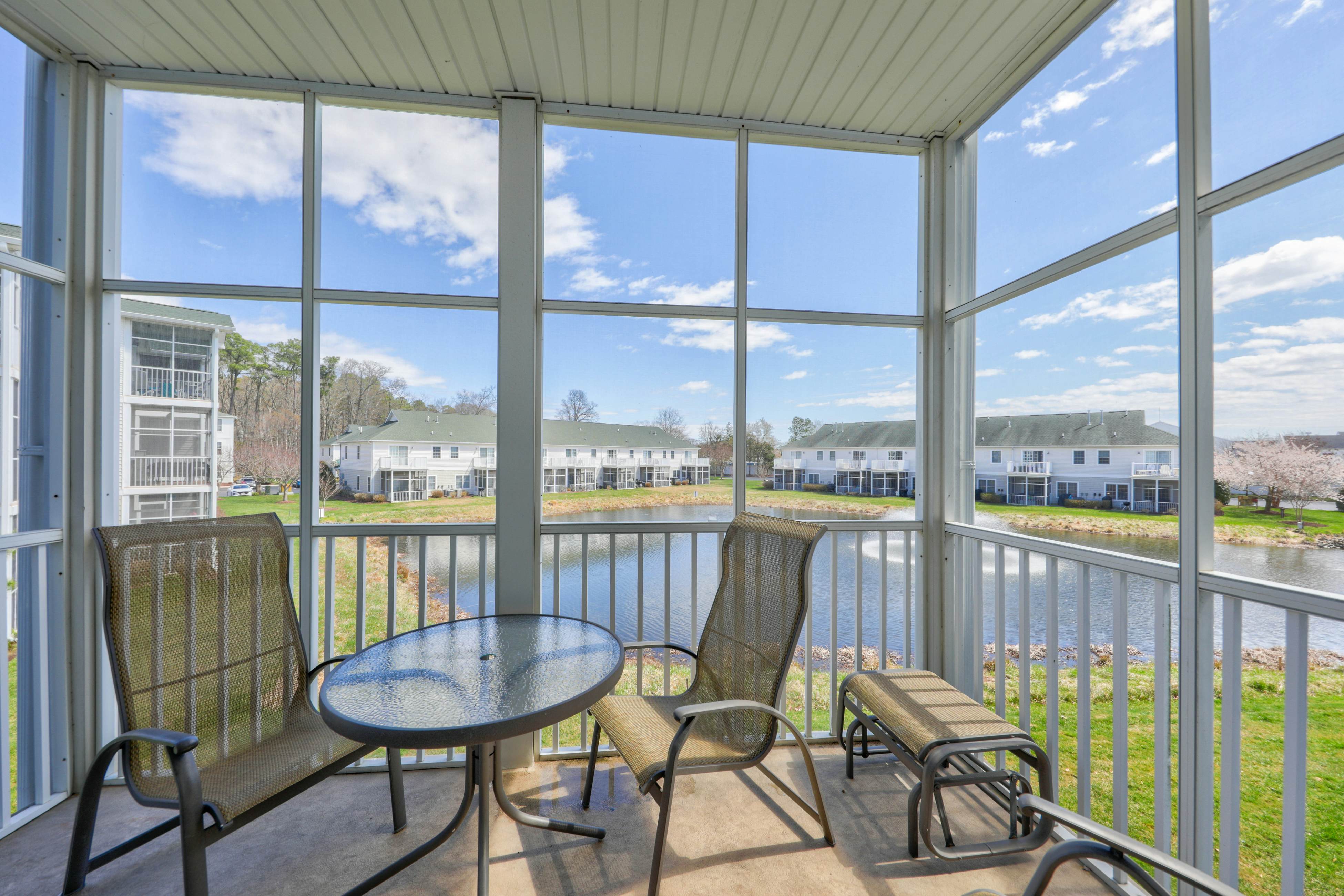 The Tides 20007 Sandy Bottom 4202 2 BD Rehoboth Beach, DE