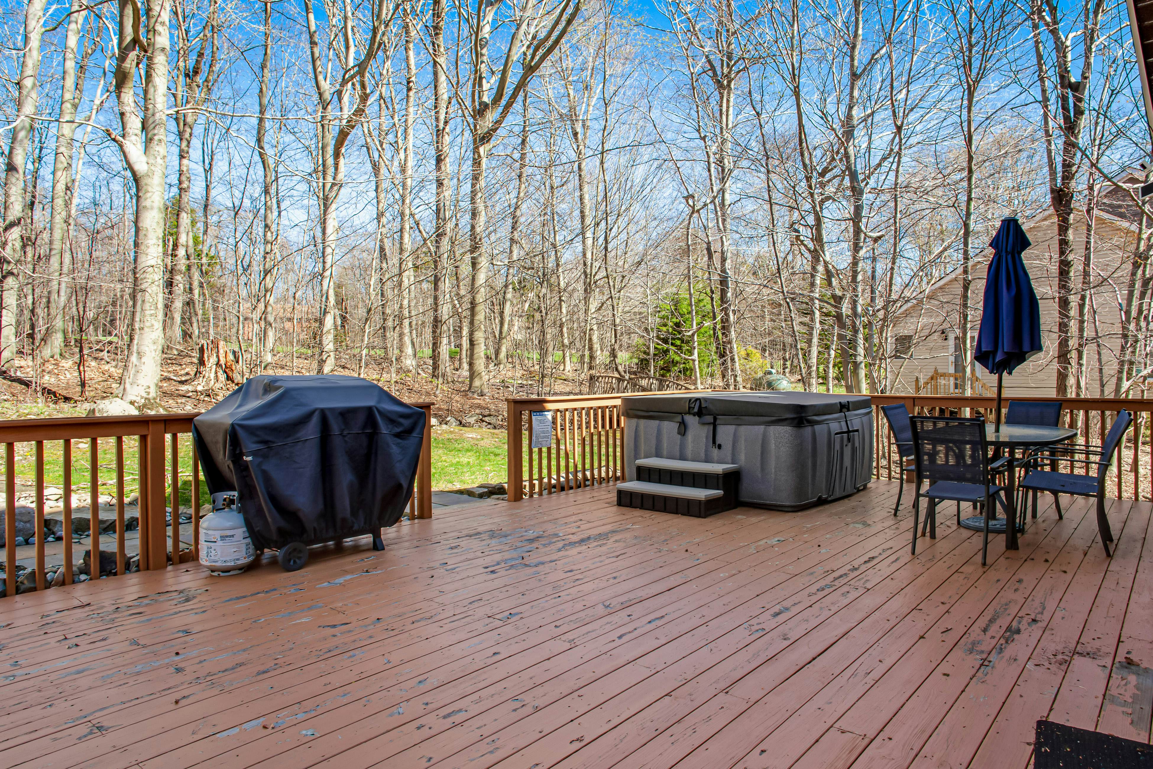 Pocono Mountains Vacation Rentals, Cabin Rentals Vacasa