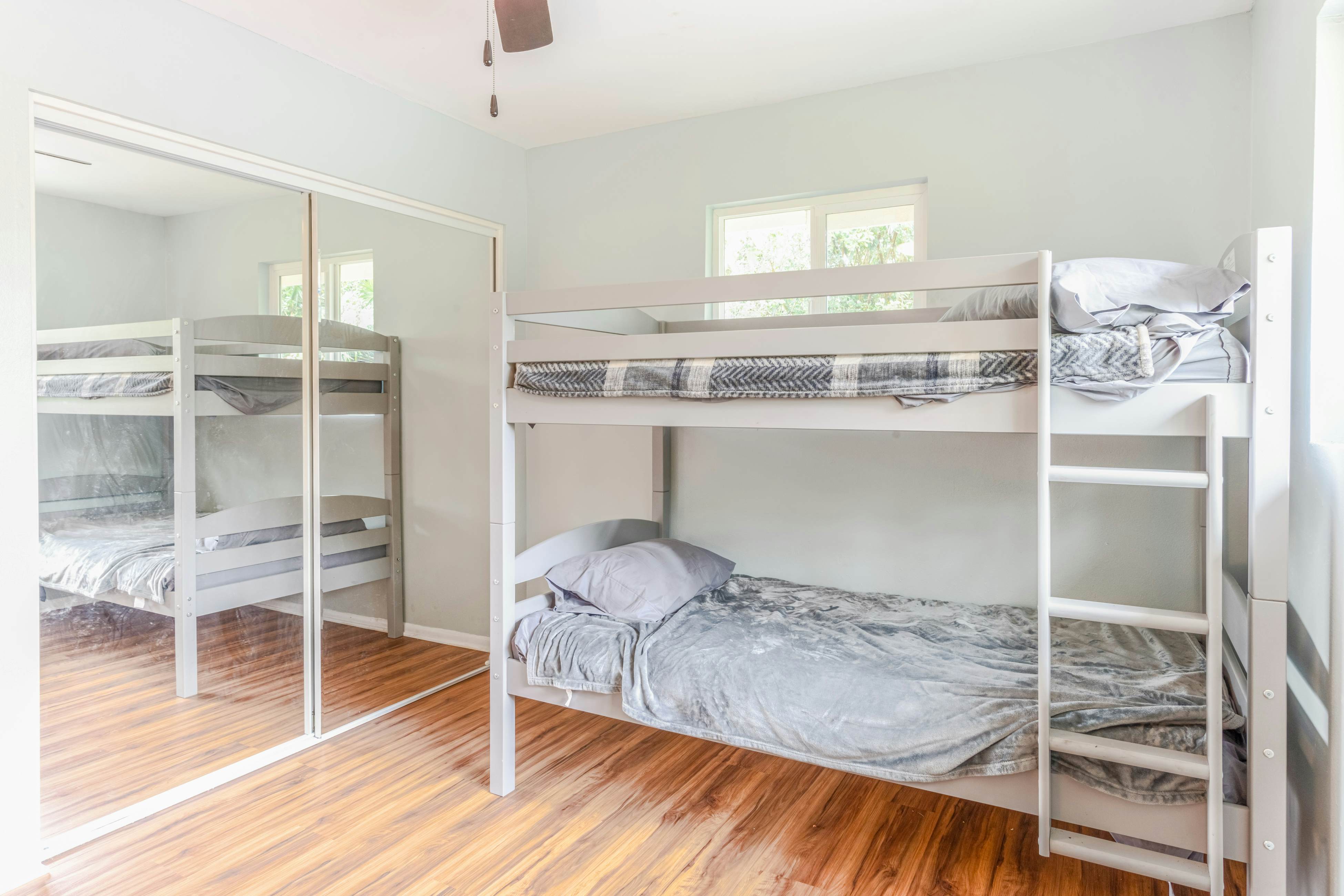 Puni Mauka  A | 31-Day Minimum