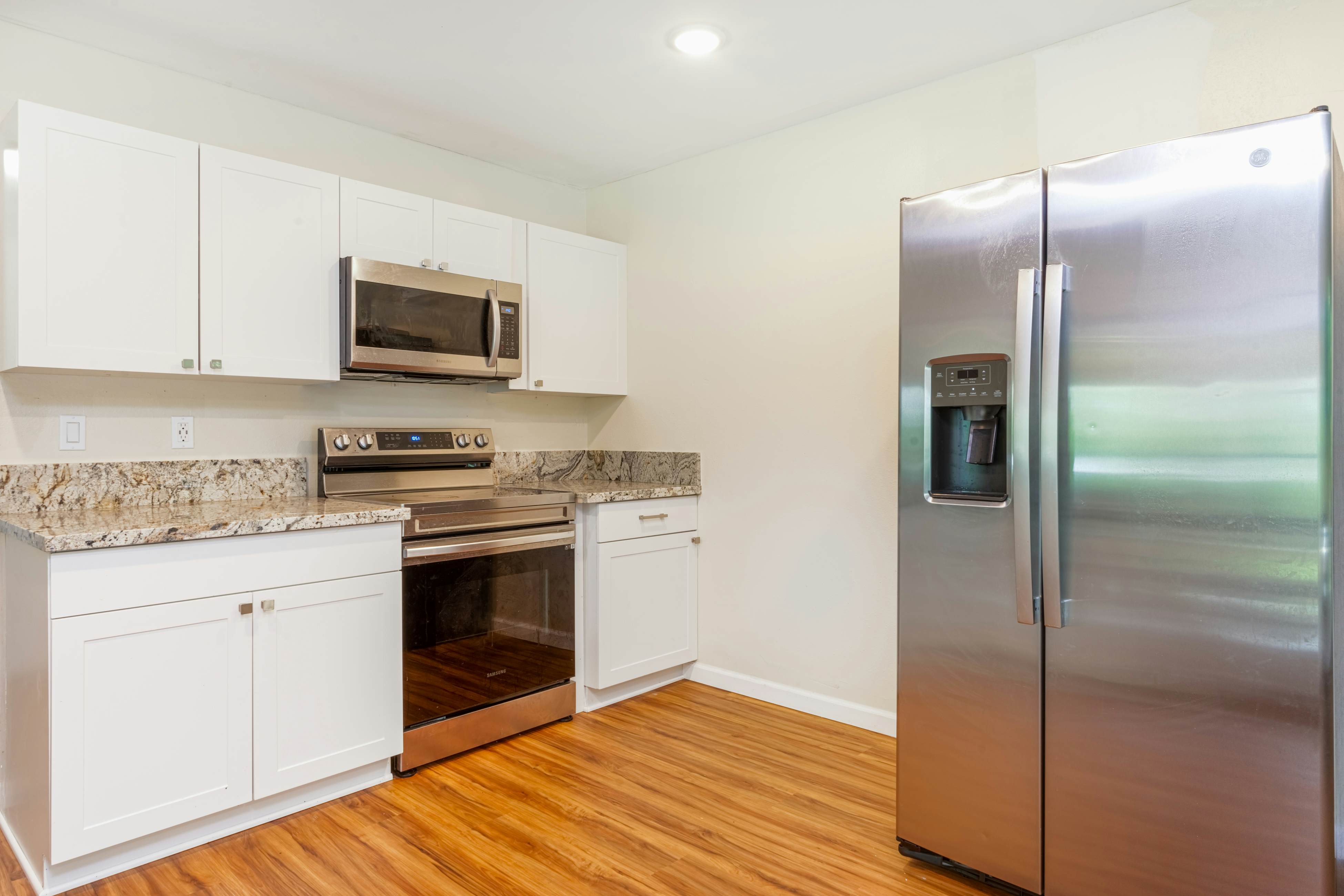 Puni Mauka  A | 31-Day Minimum