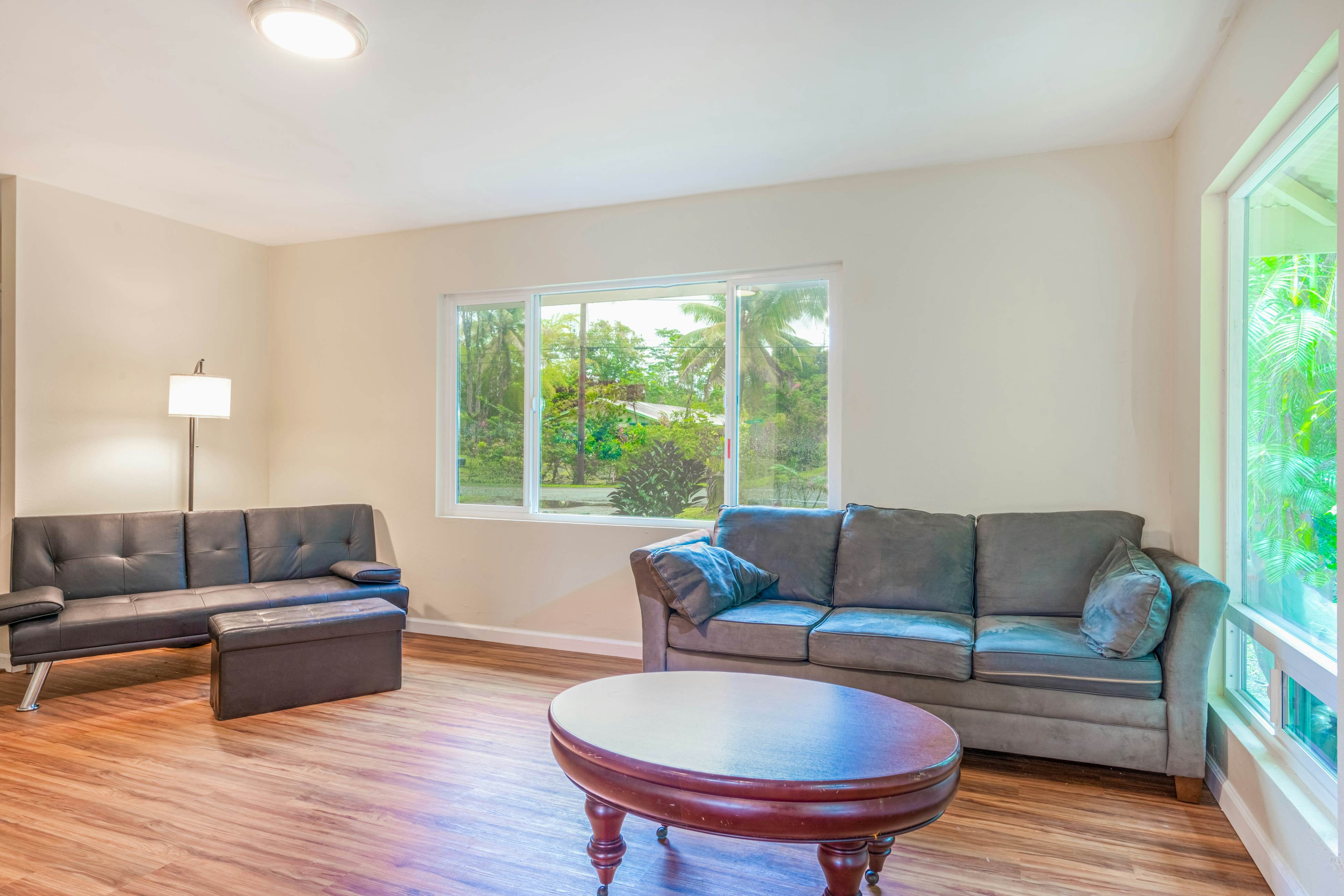 Puni Mauka  A | 31-Day Minimum