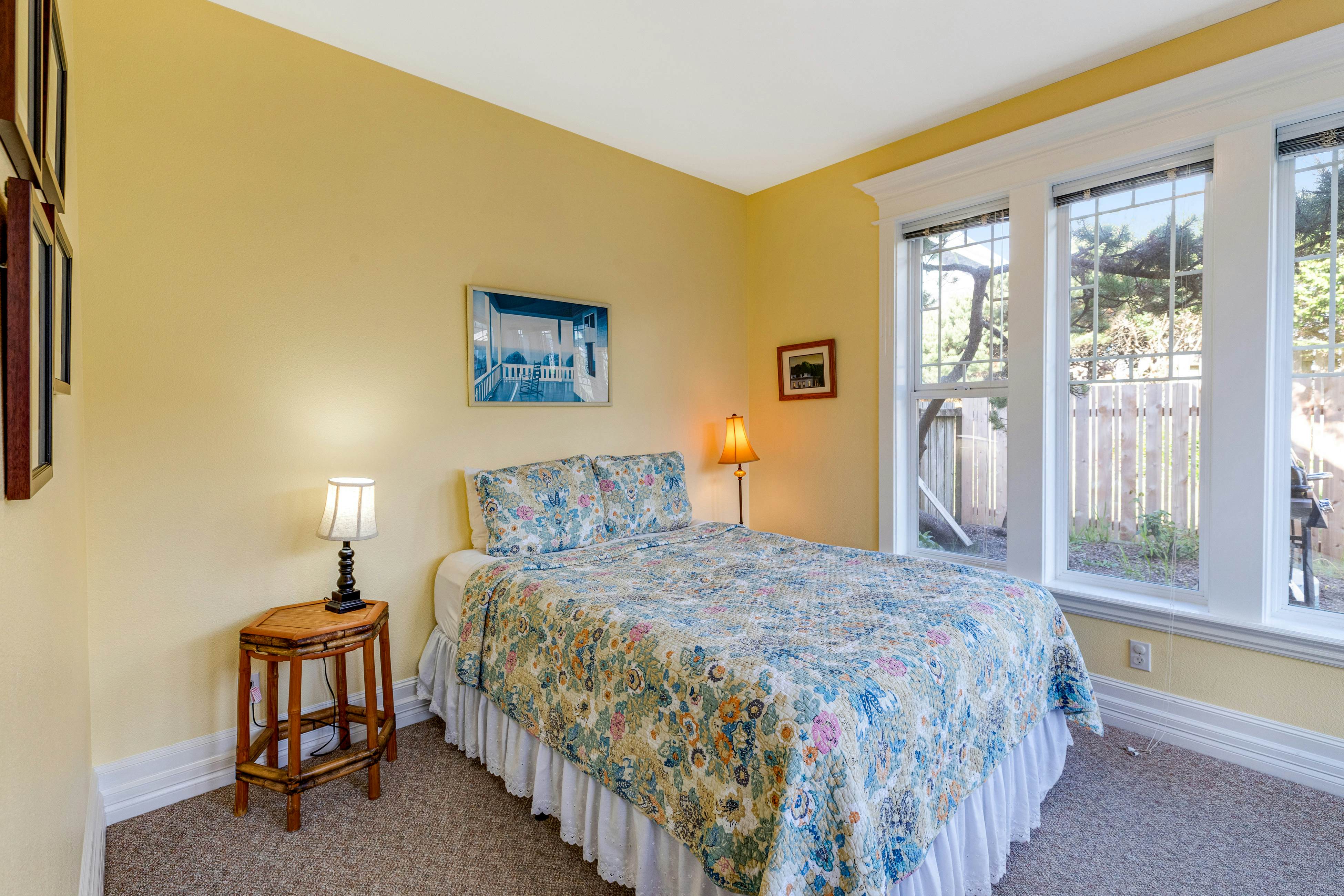 Fairhaven Applegate, Bennington, and Wakefield House 12 BD Newport