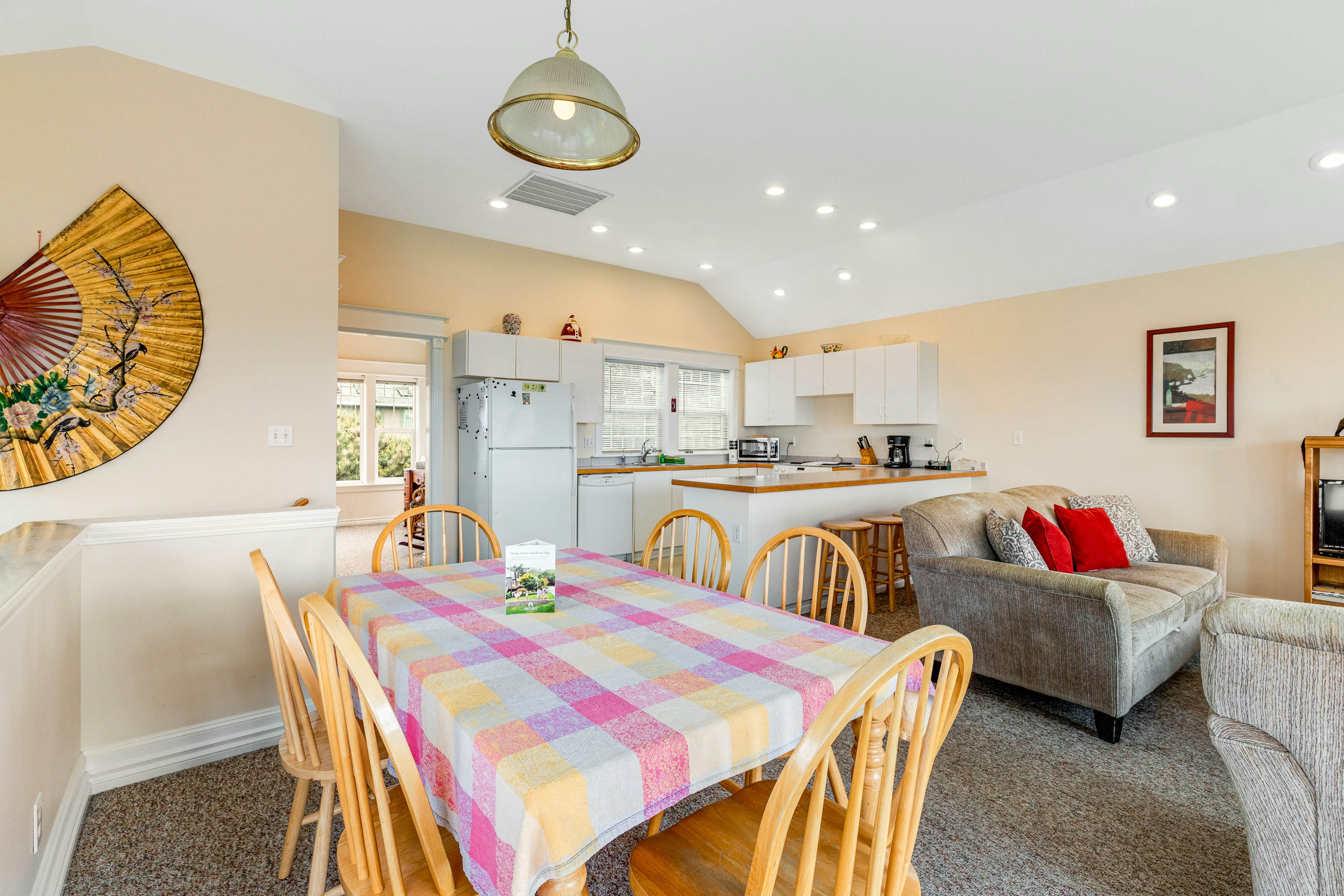 Fairhaven Applegate, Bennington, and Wakefield House 12 BD Newport