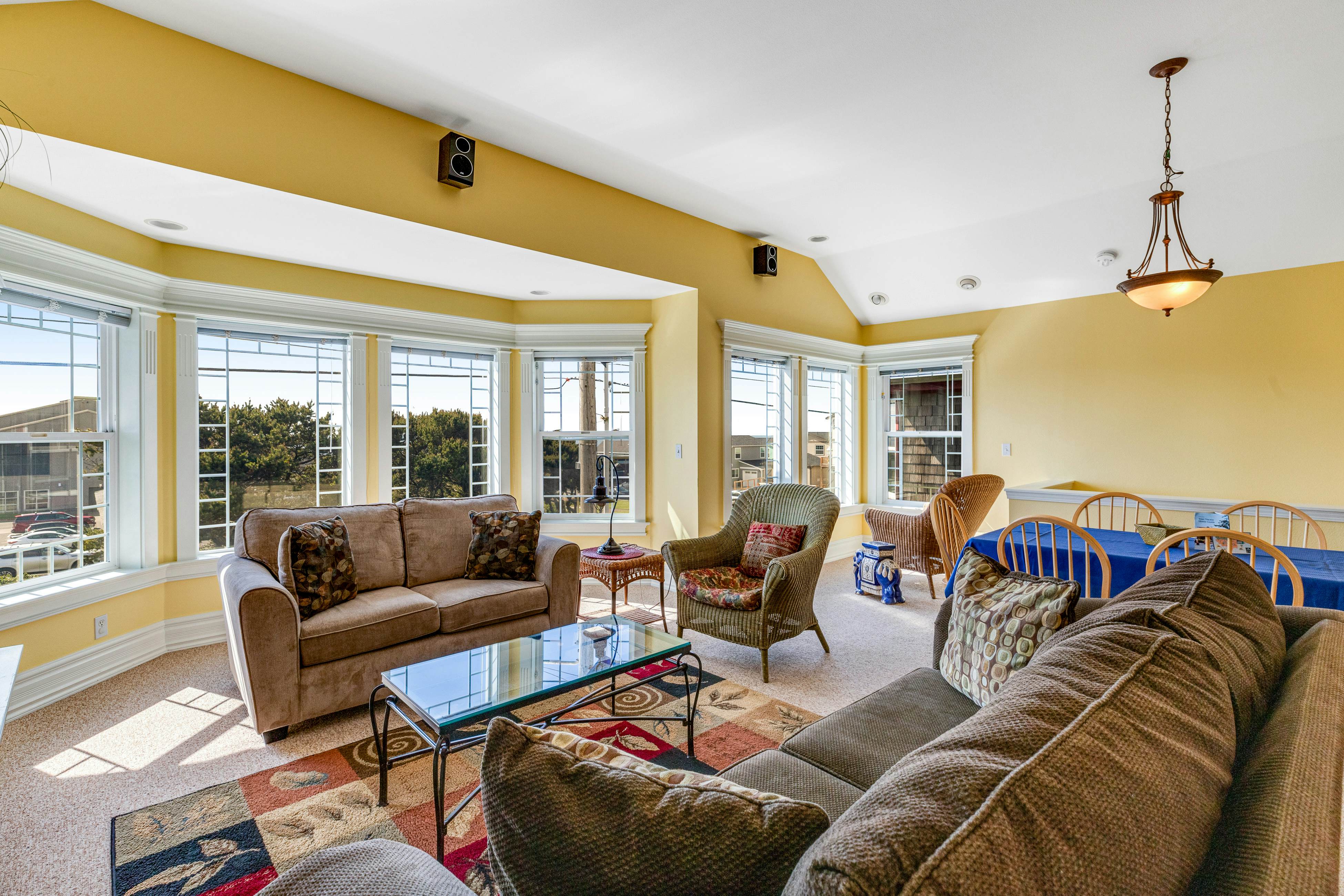 Fairhaven Applegate, Bennington, and Wakefield House 12 BD Newport