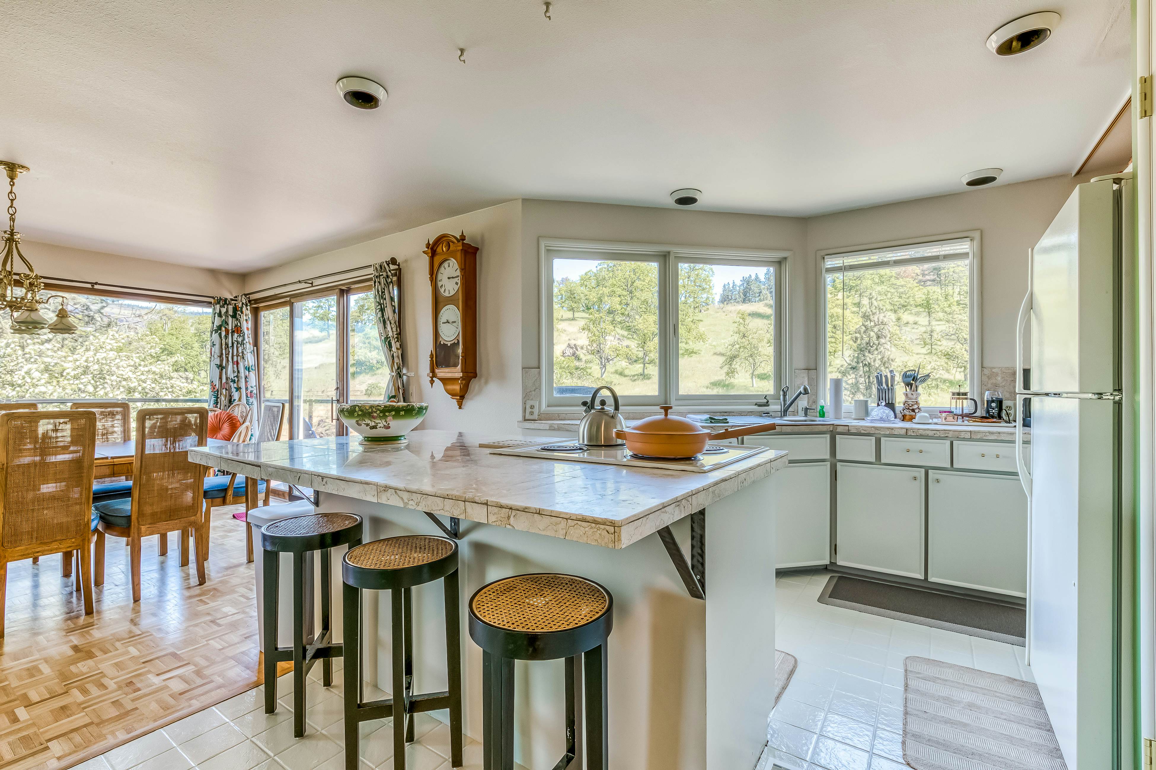 The Wandering Waterfall