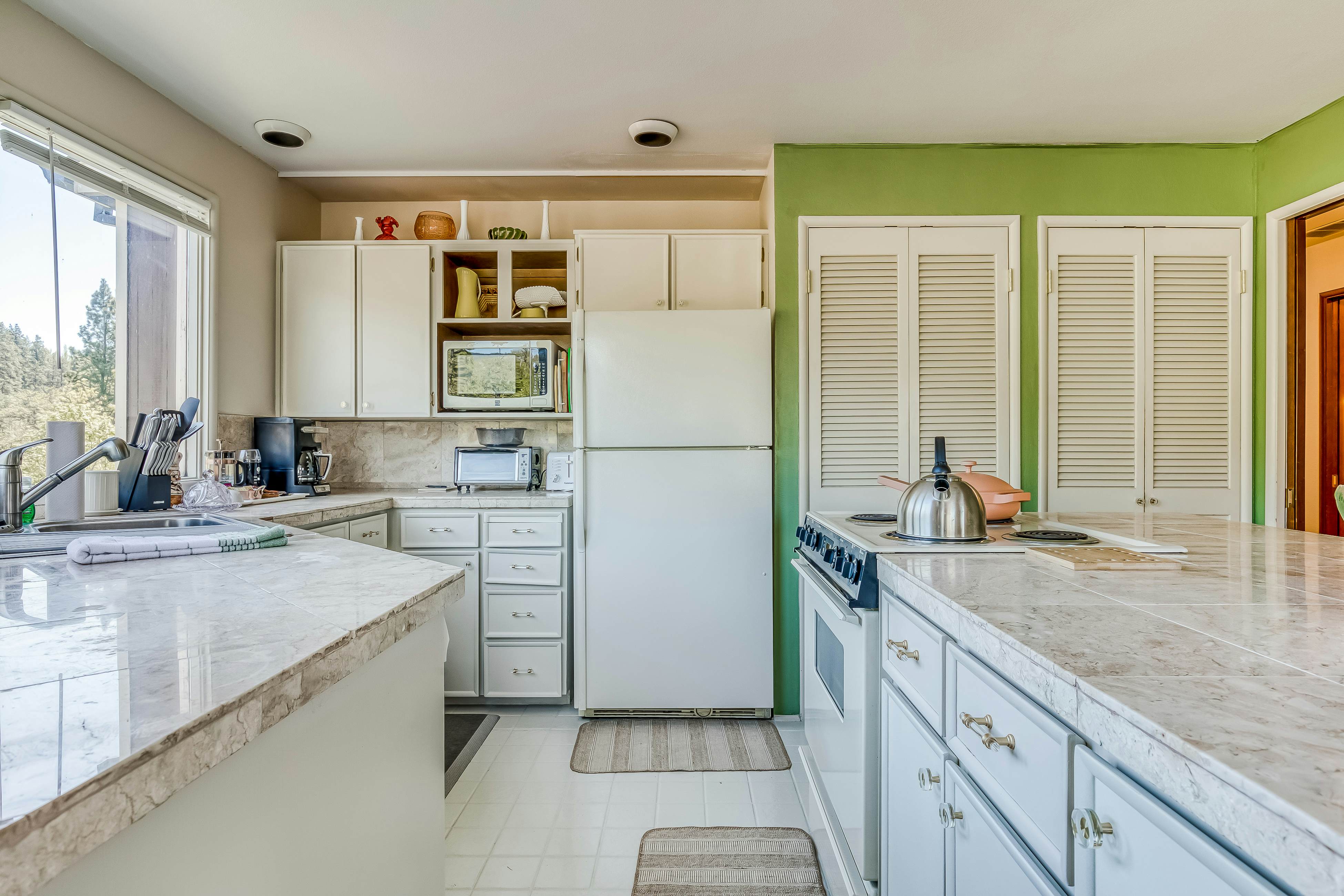 The Wandering Waterfall