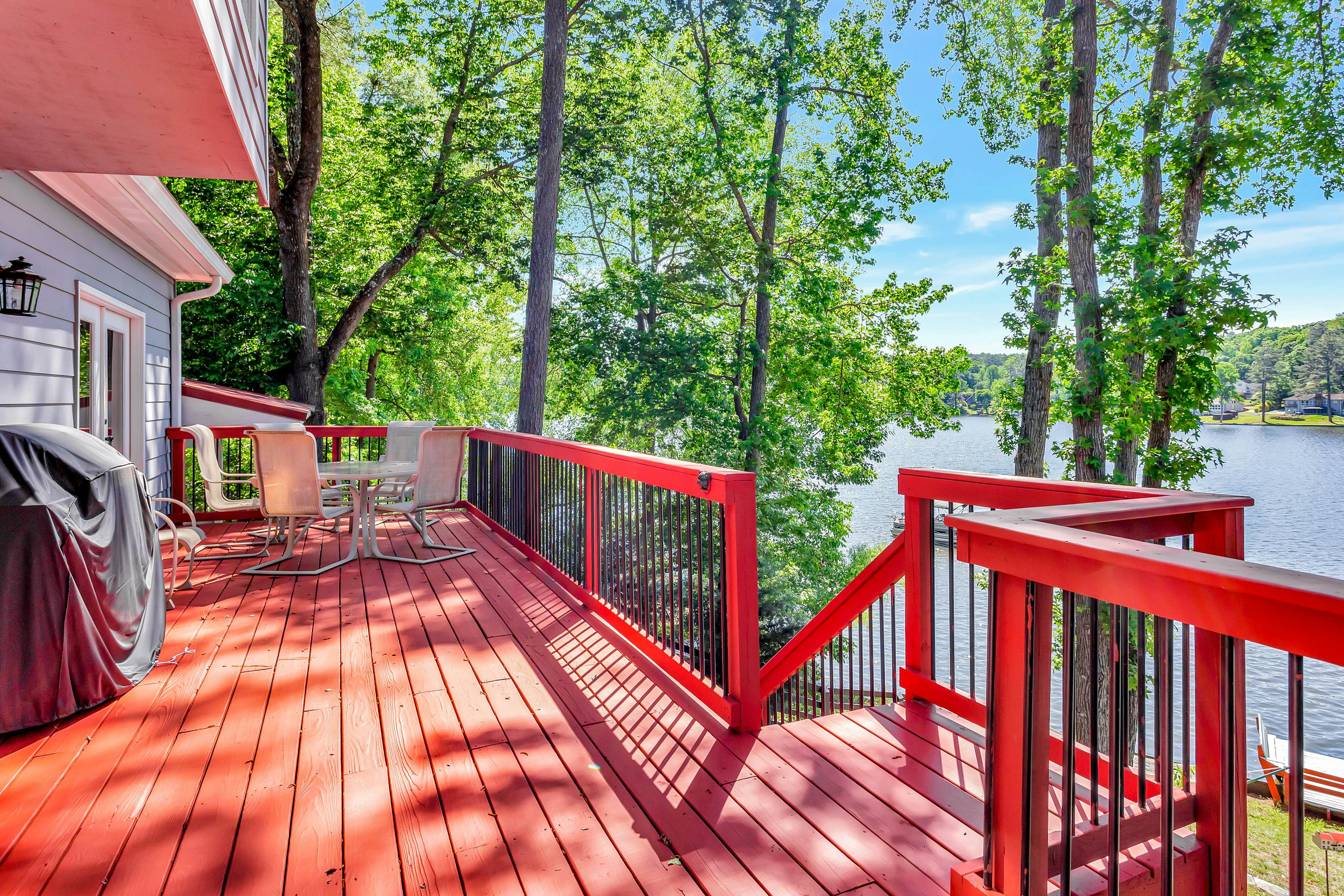 Morning Mist Lake House
