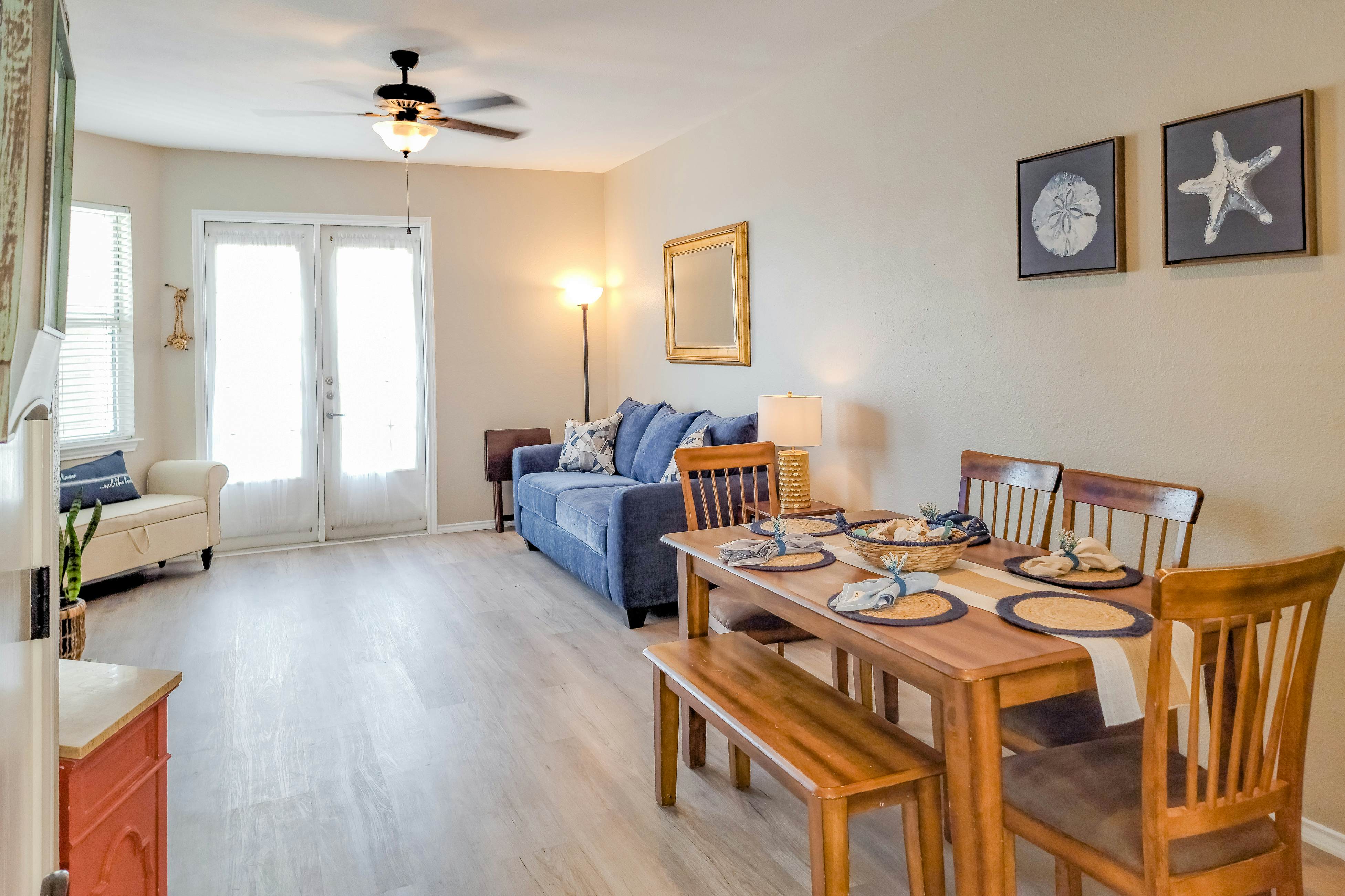 Beach Club - Ocean Breeze Retreat – Island Condo