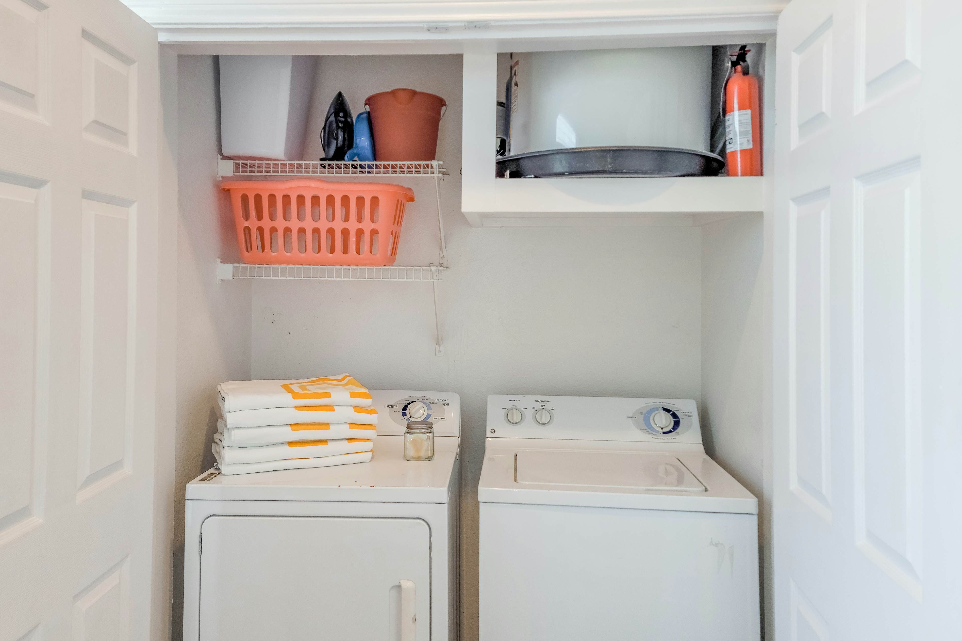 Beach Club - Ocean Breeze Retreat – Island Condo