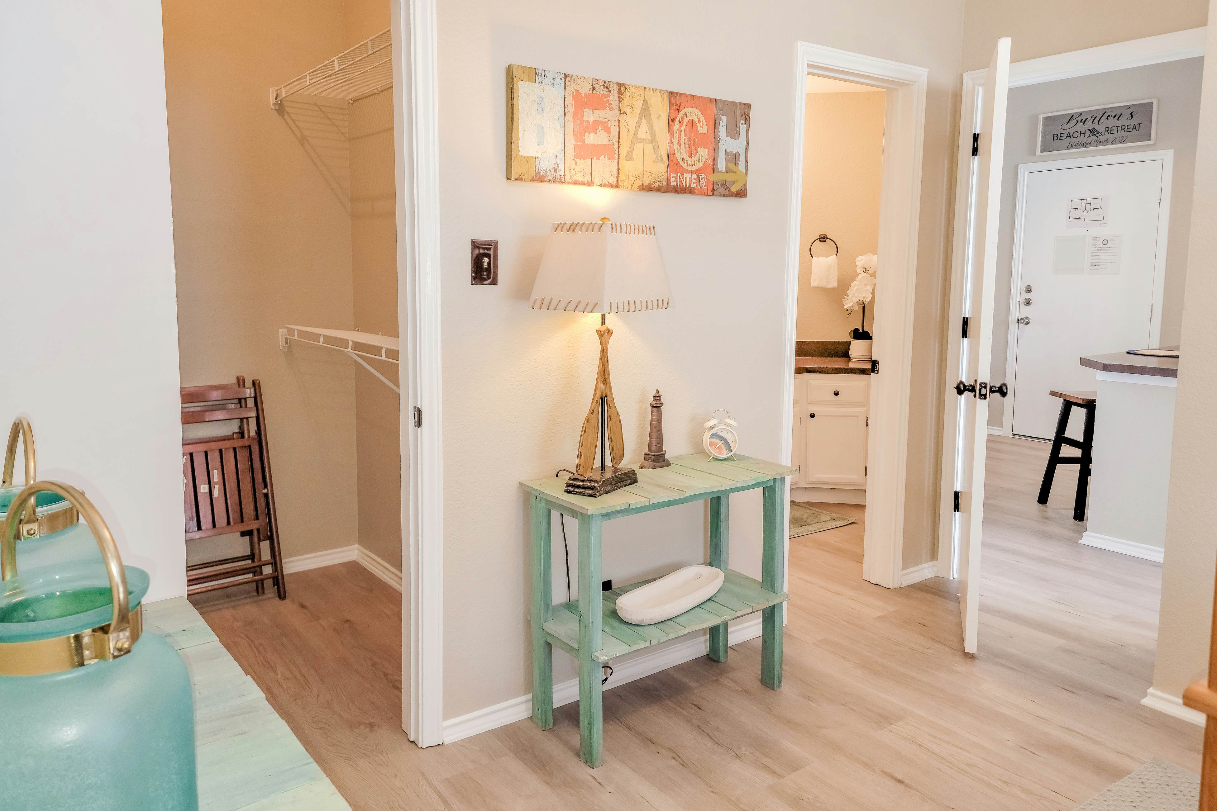 Beach Club - Ocean Breeze Retreat – Island Condo