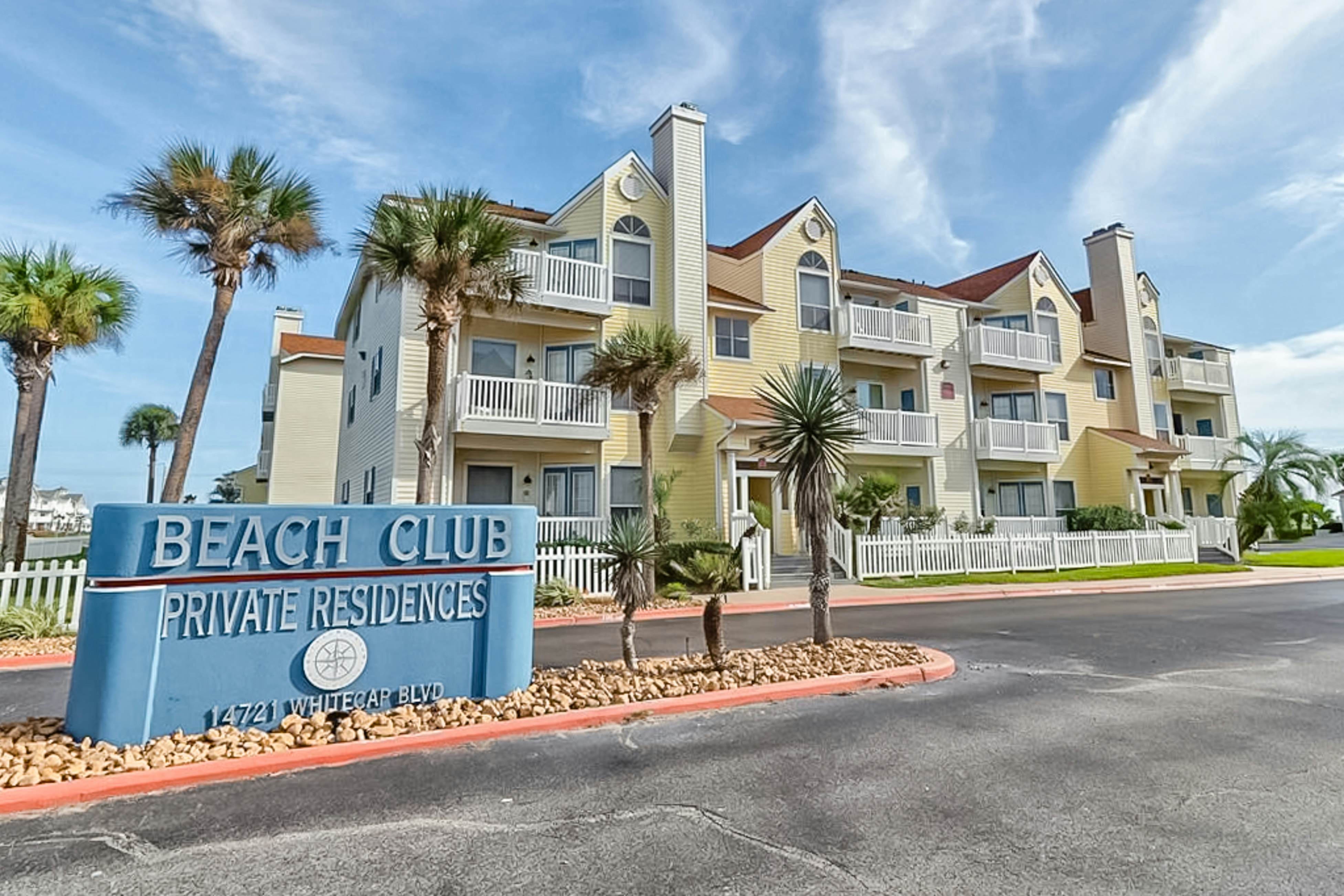 Beach Club - Ocean Breeze Retreat – Island Condo