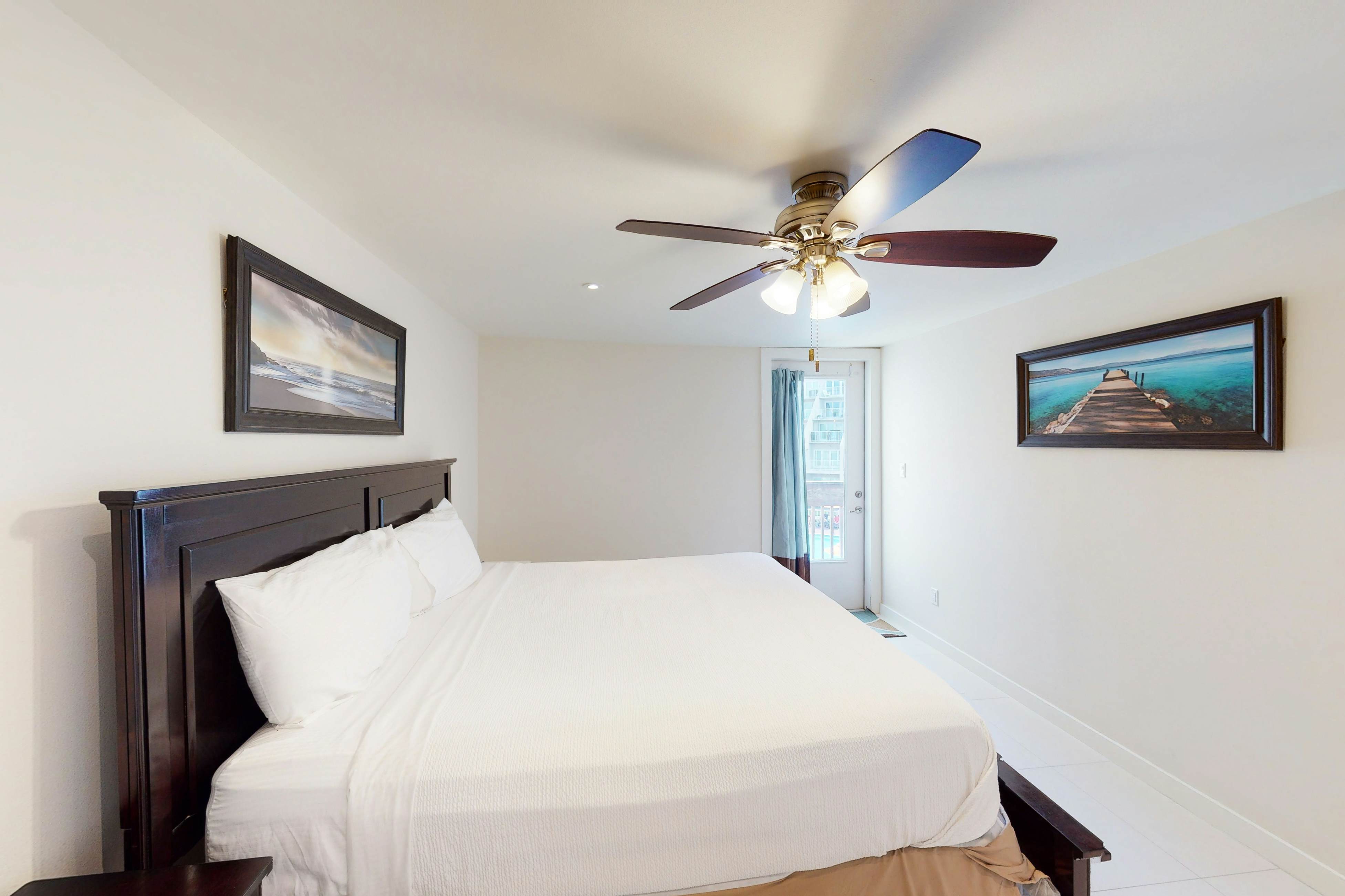 Solare Garden Villa 875F