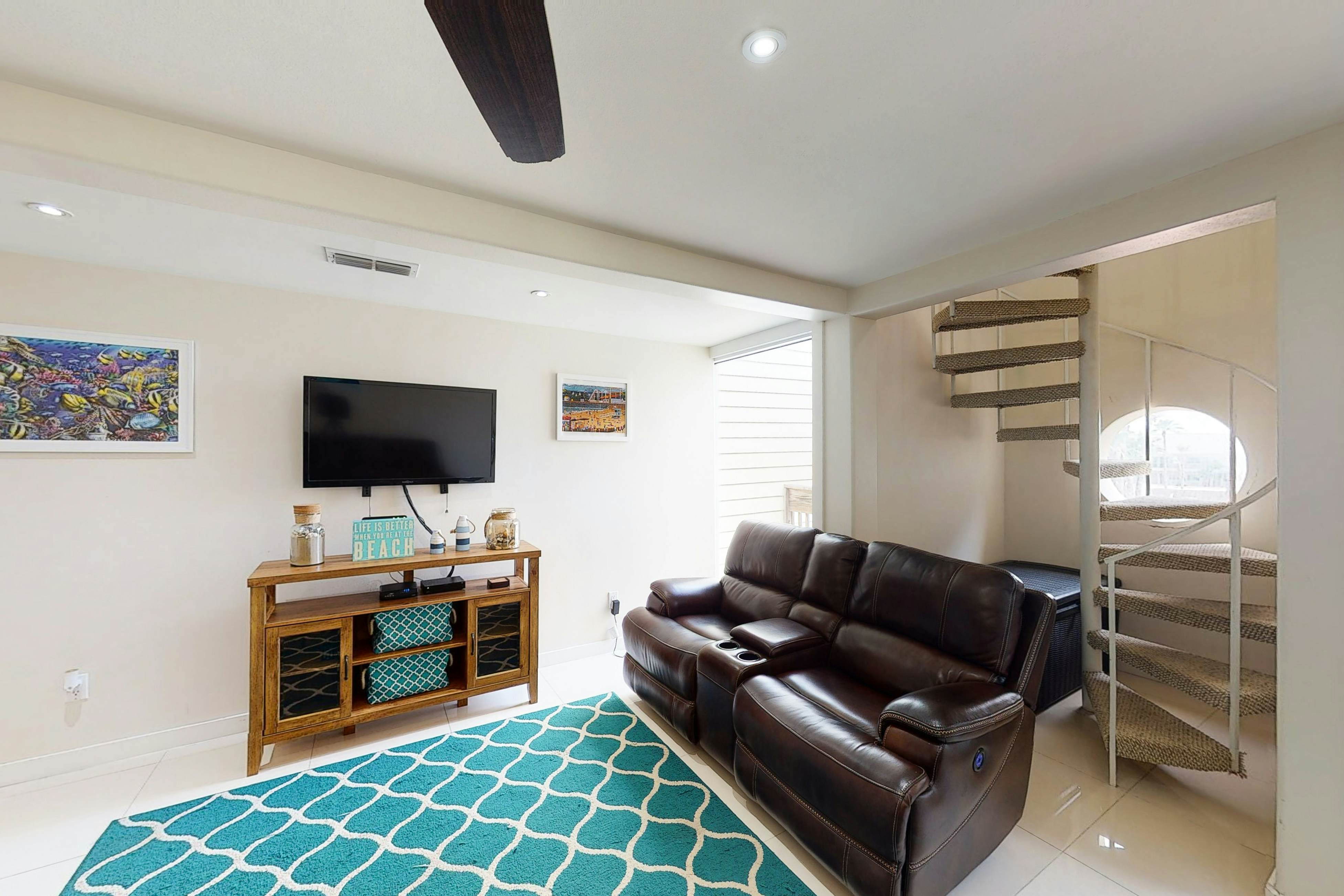 Solare Garden Villa 875F