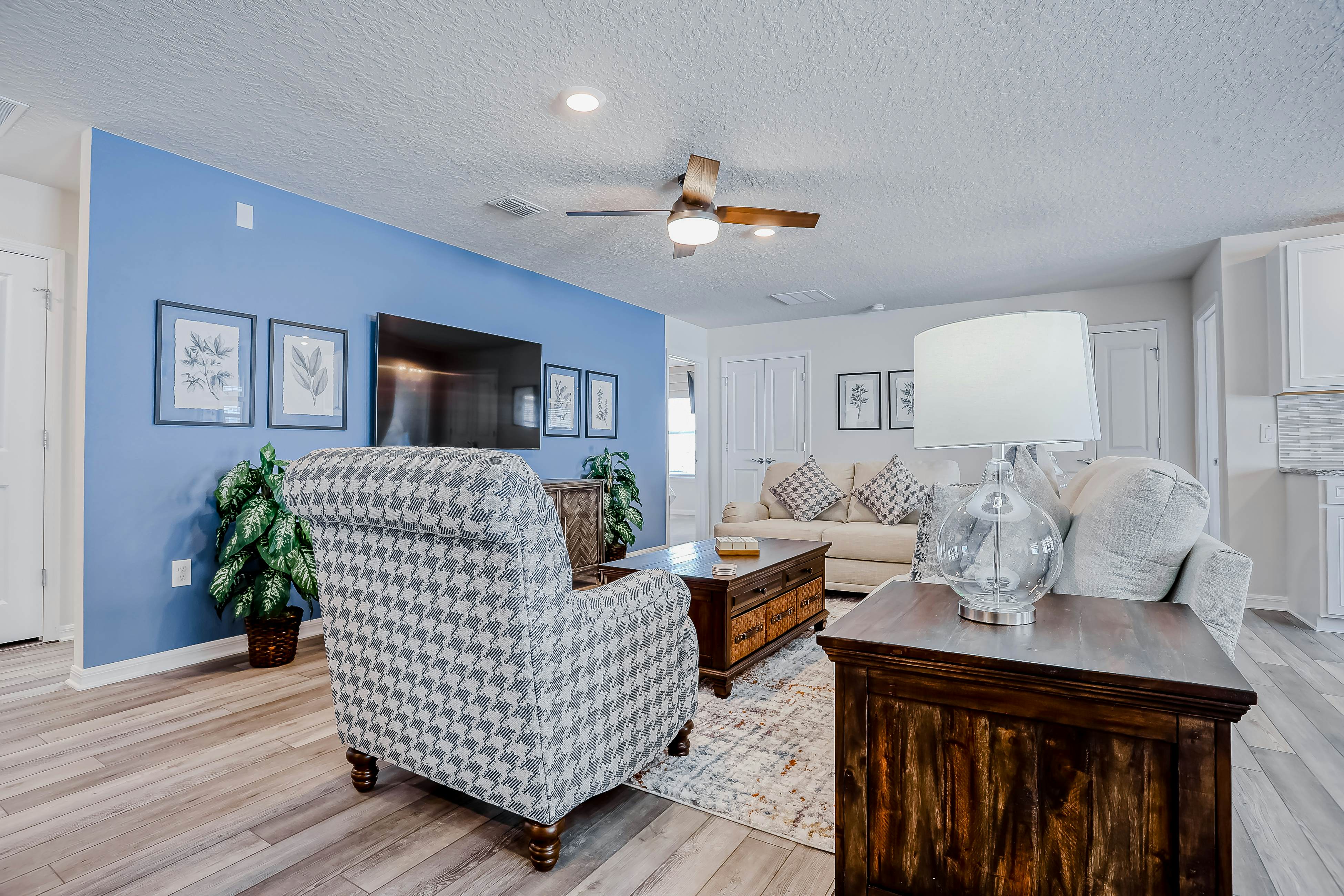 Summer Magic - Windsor Island Resort