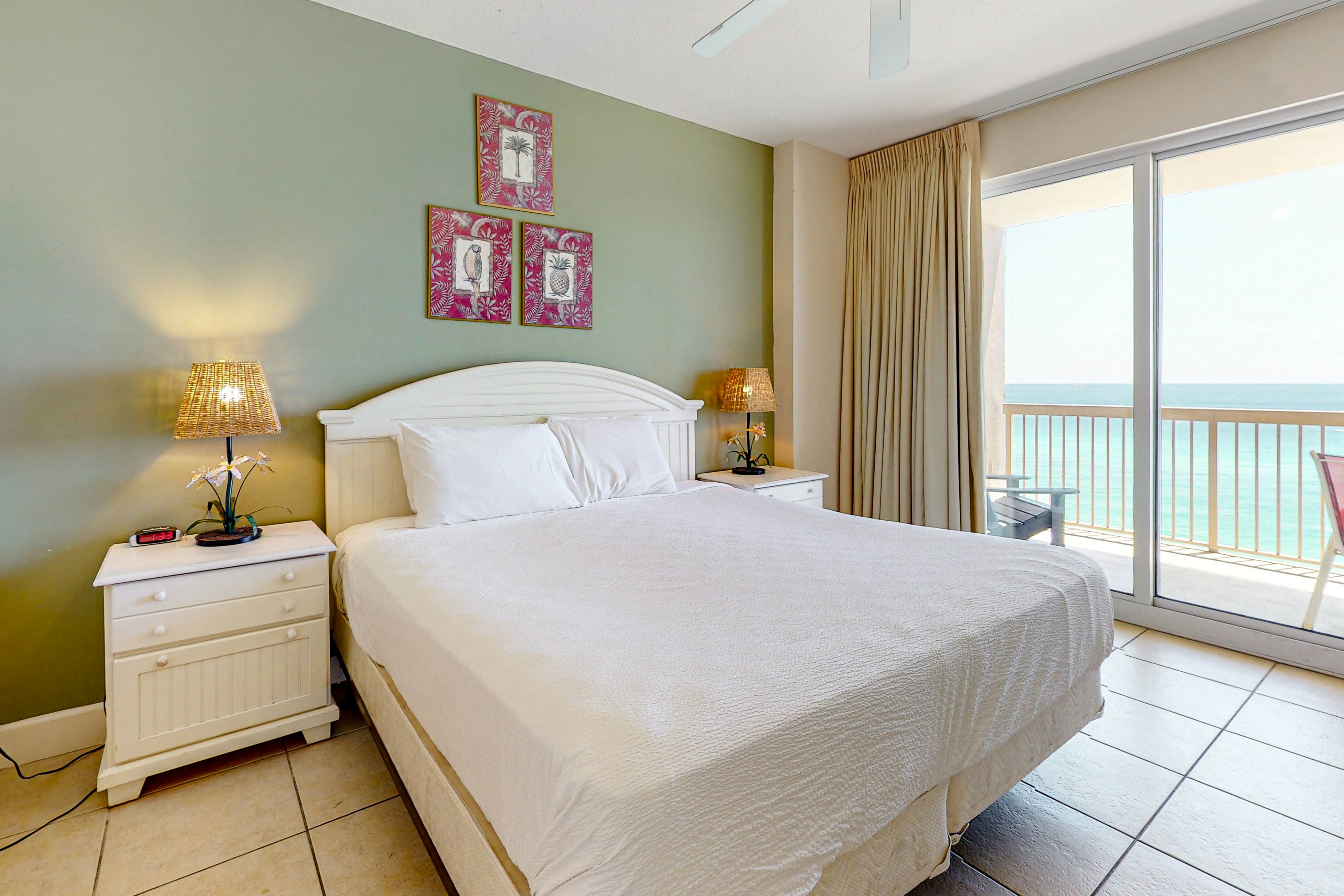 Sunrise Beach 1006 - Beachfront Condo