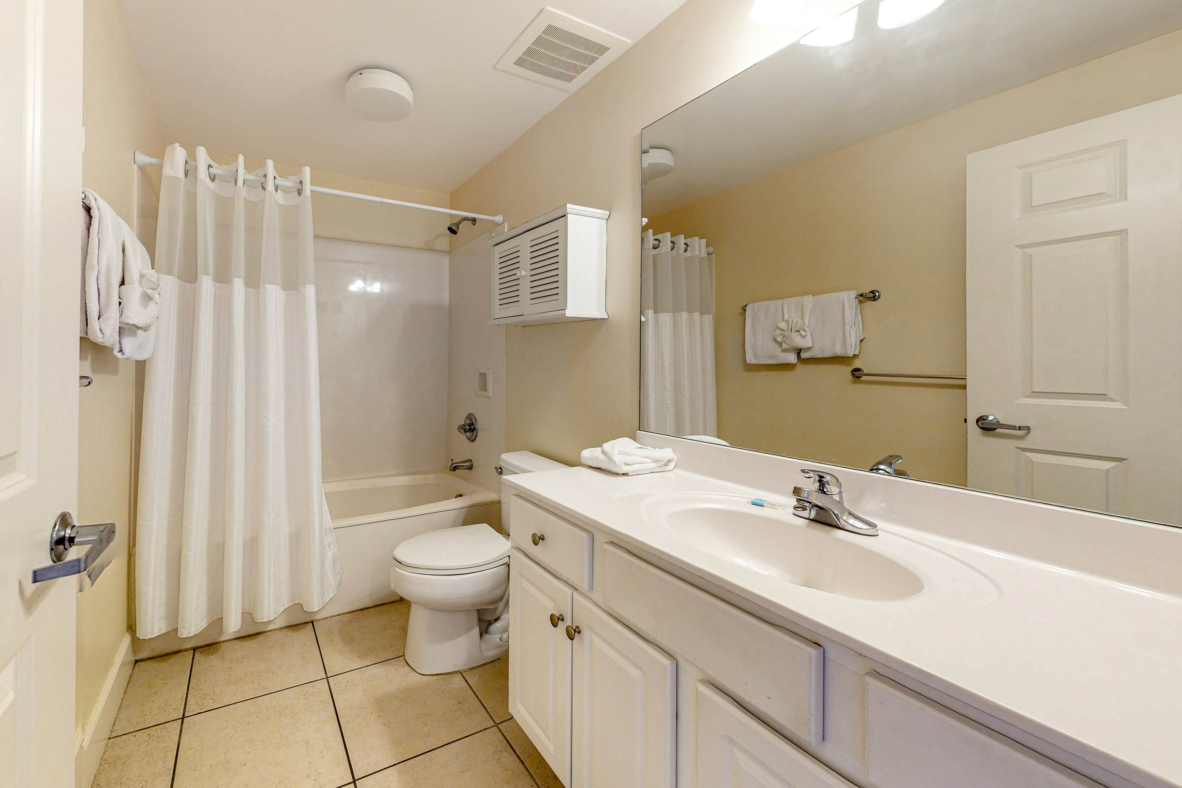 Sunrise Beach 1006 - Beachfront Condo